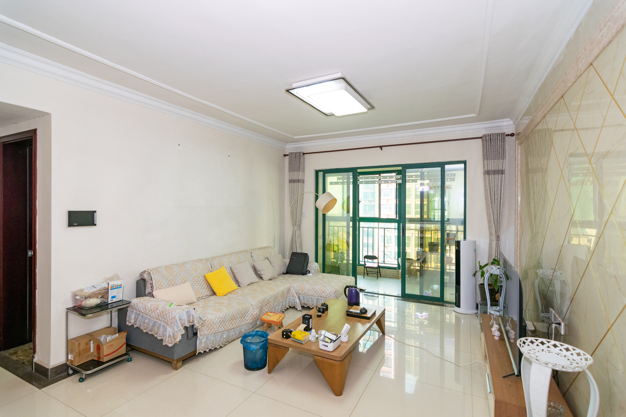 富基世纪公园  3室2厅1卫    85.0万客厅