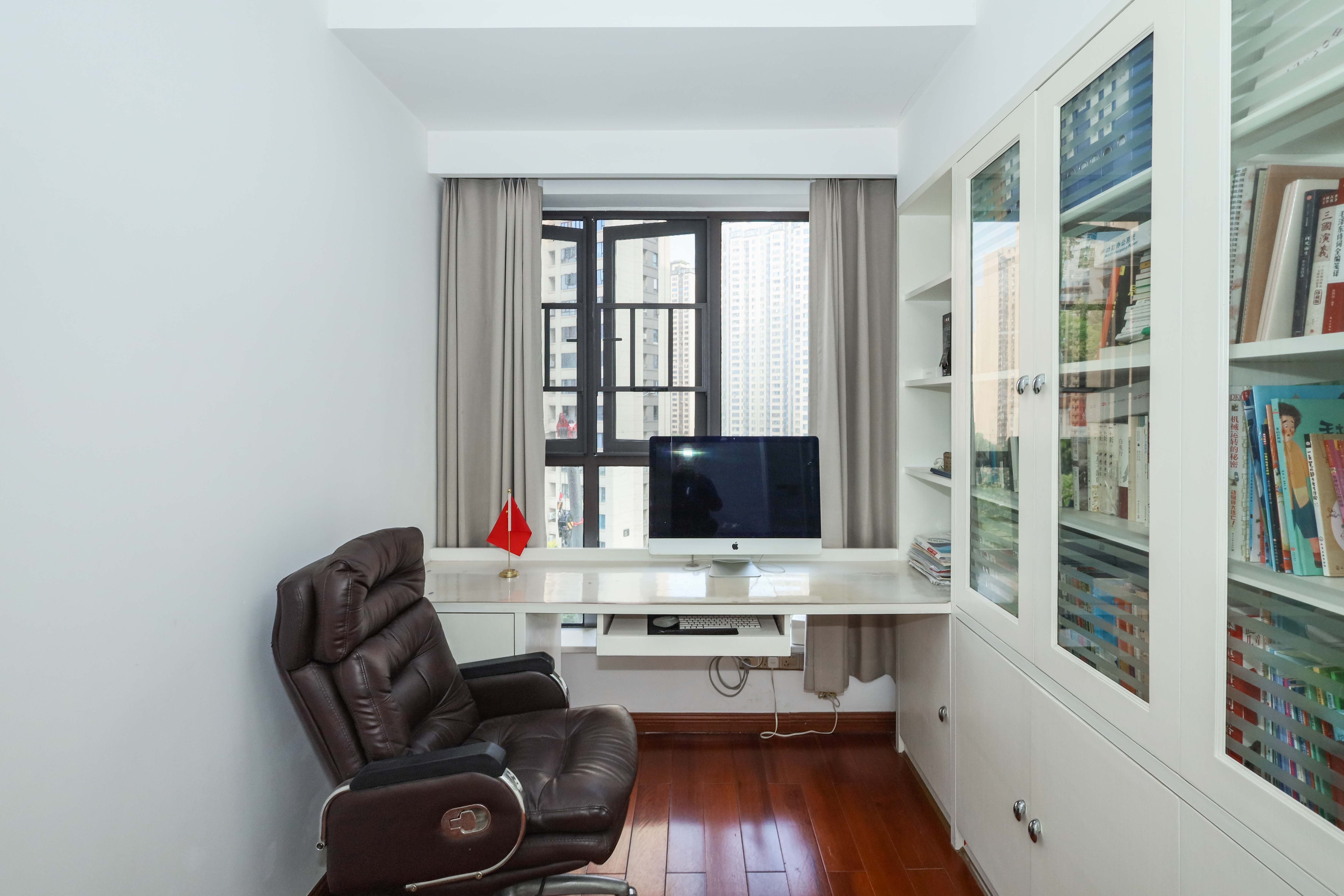 和泓梅溪四季  4室2厅1卫    188.0万卧室