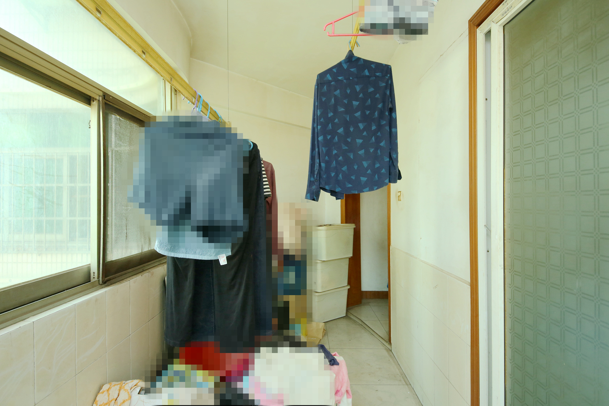 汇源大厦  3室2厅1卫    163.0万阳台