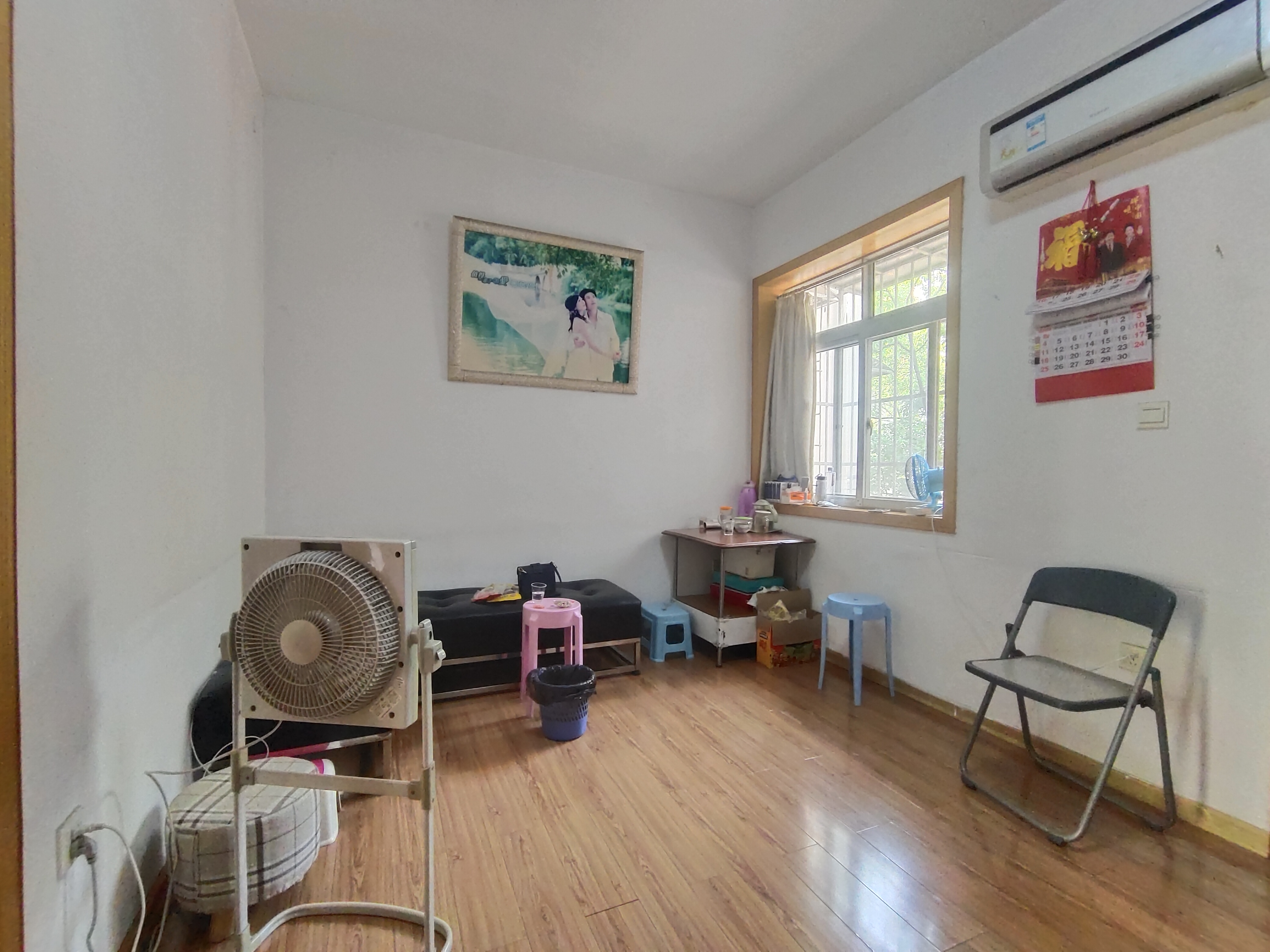 铁路小区 2室1厅1卫 32.0万 铁路小区 2室1厅1卫 32.0万室内图