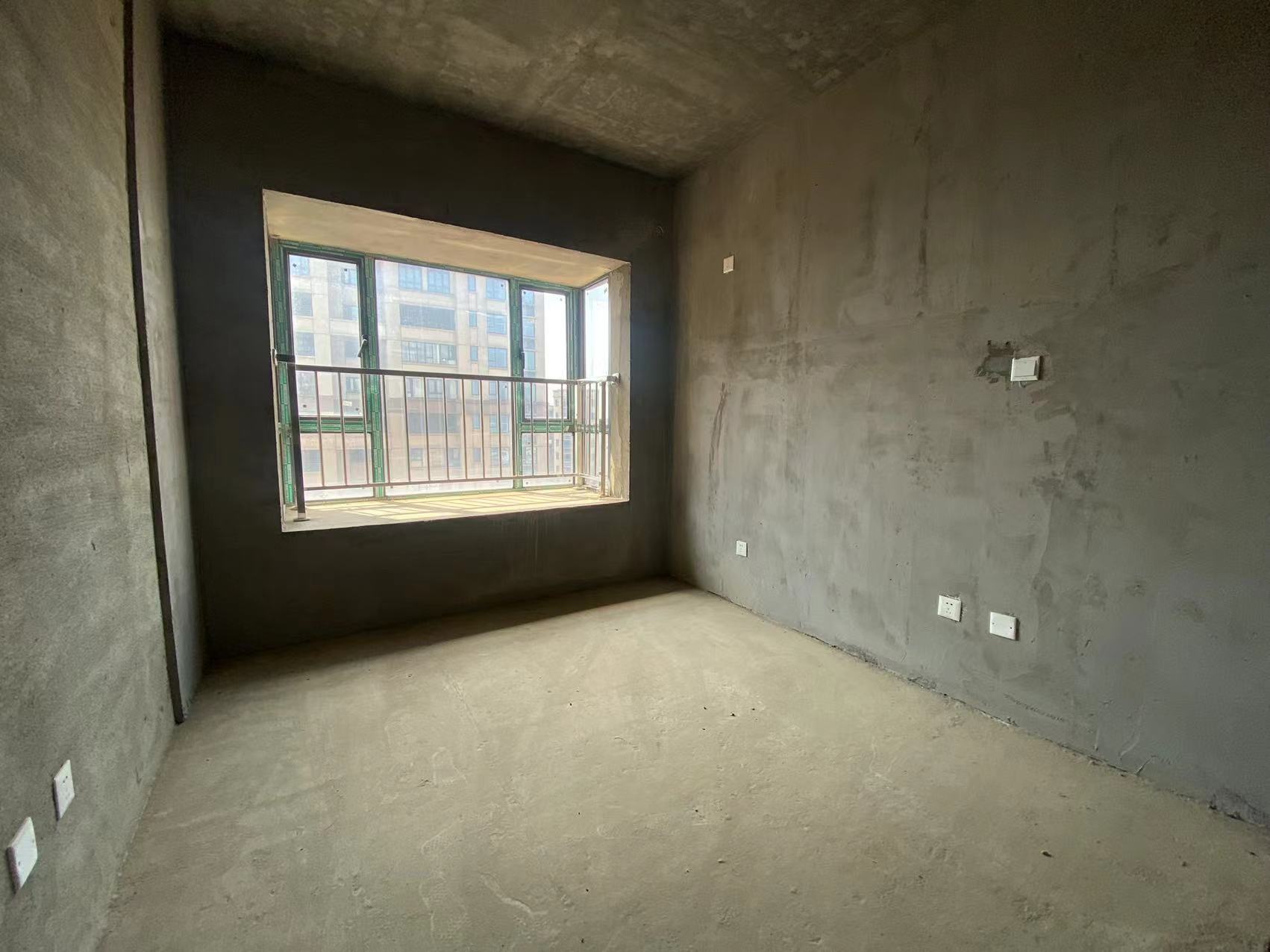 城市公园  2室2厅1卫    35.0万 城市公园  2室2厅1卫    35.0万室内图