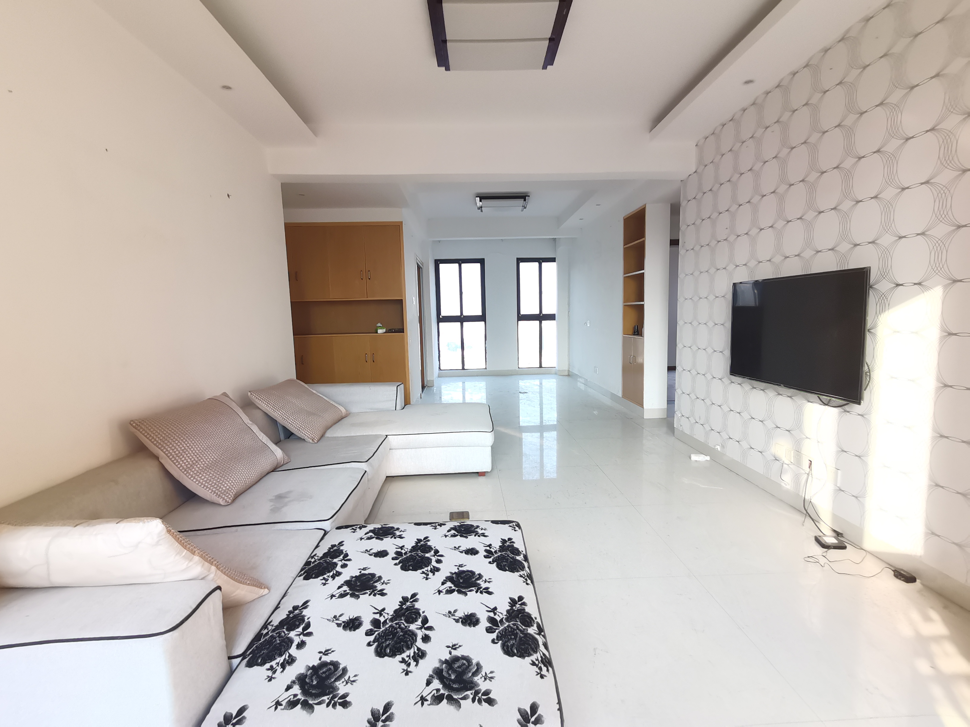 亿都国际城市首府  3室2厅2卫    41.0万 亿都国际城市首府  3室2厅2卫    41.0万室内图