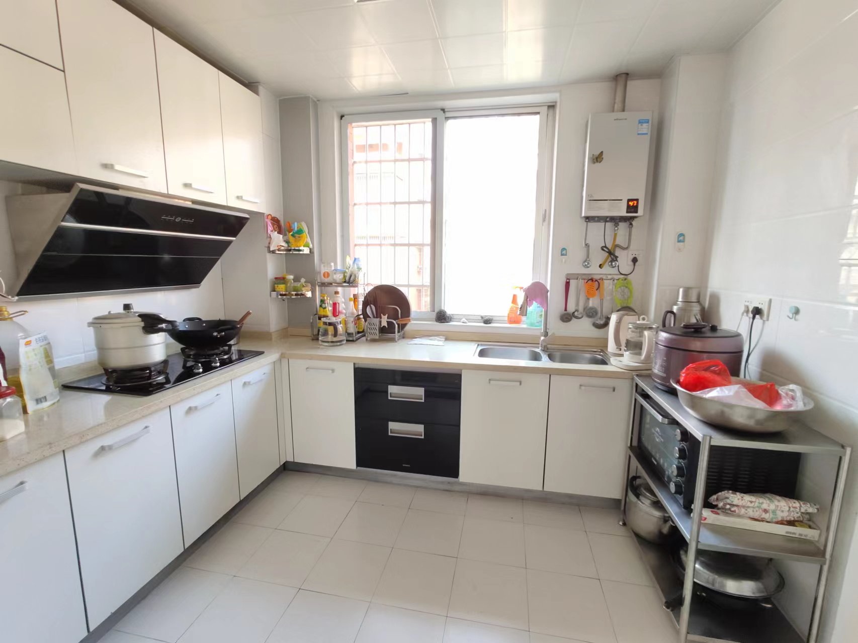 兴湖家园 3室2厅1卫 70.00万 兴湖家园 3室2厅1卫 70.00万室内图