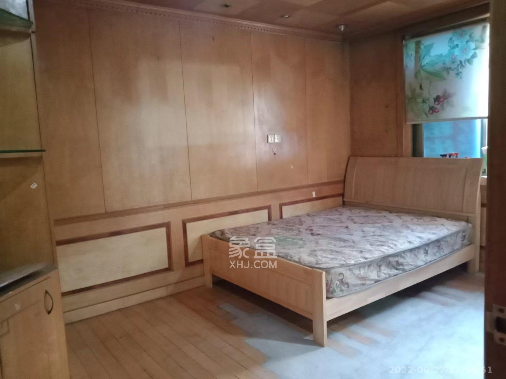 东铭商居  3室1厅2卫    2800.0元/月室内图