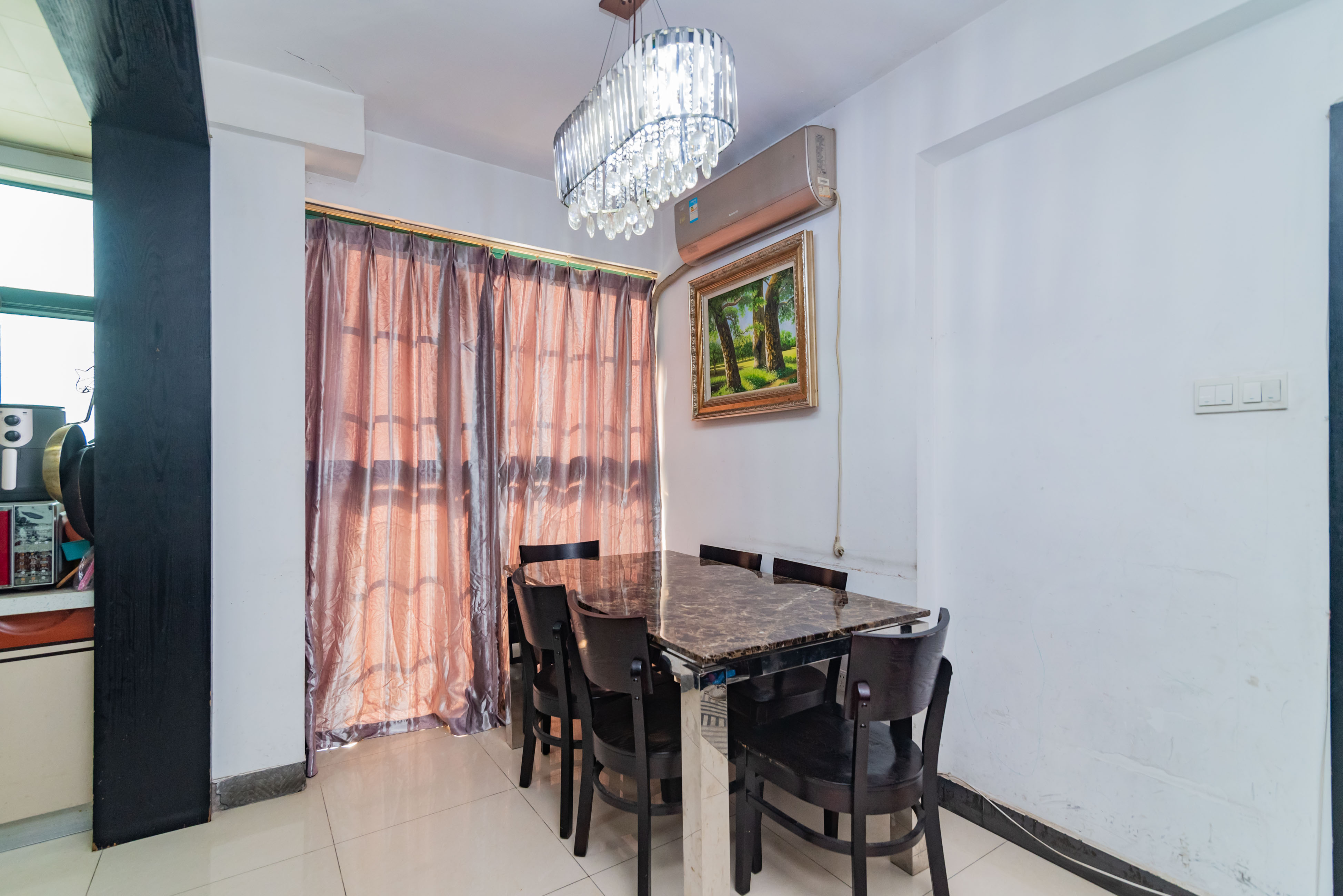 才子佳苑一期/二期 3室2厅1卫 68.0万 才子佳苑一期/二期 3室2厅1卫 68.0万客厅