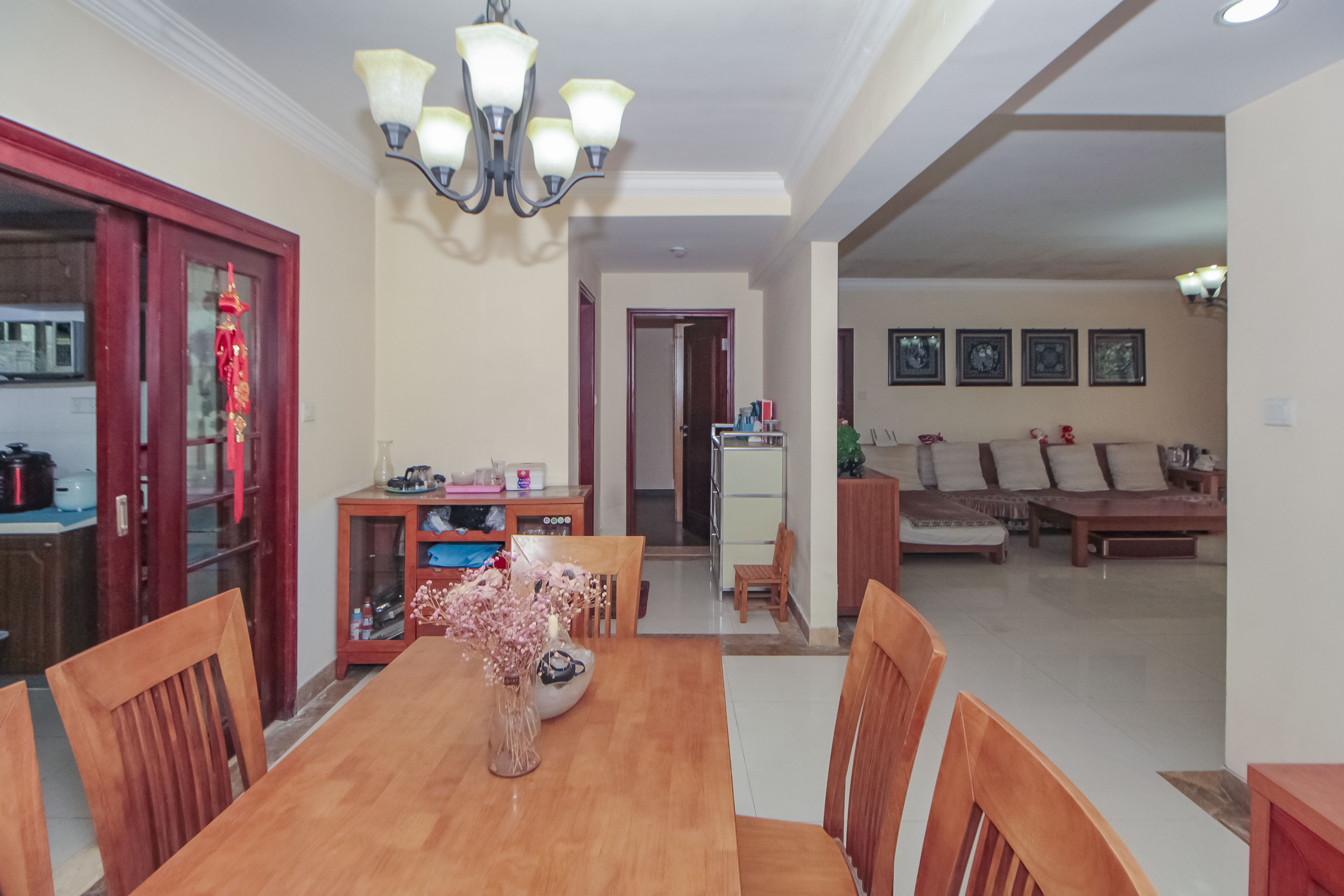 江山帝景雅典  3室2厅2卫    136.8万 江山帝景雅典  3室2厅2卫    136.8万客厅