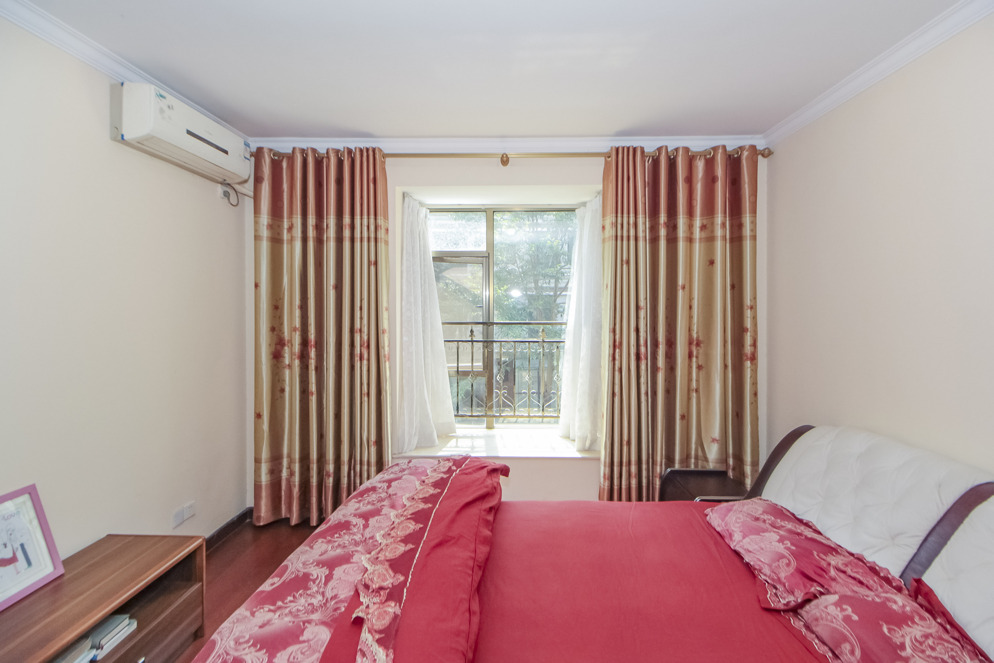 江山帝景雅典  3室2厅2卫    136.8万 江山帝景雅典  3室2厅2卫    136.8万卧室