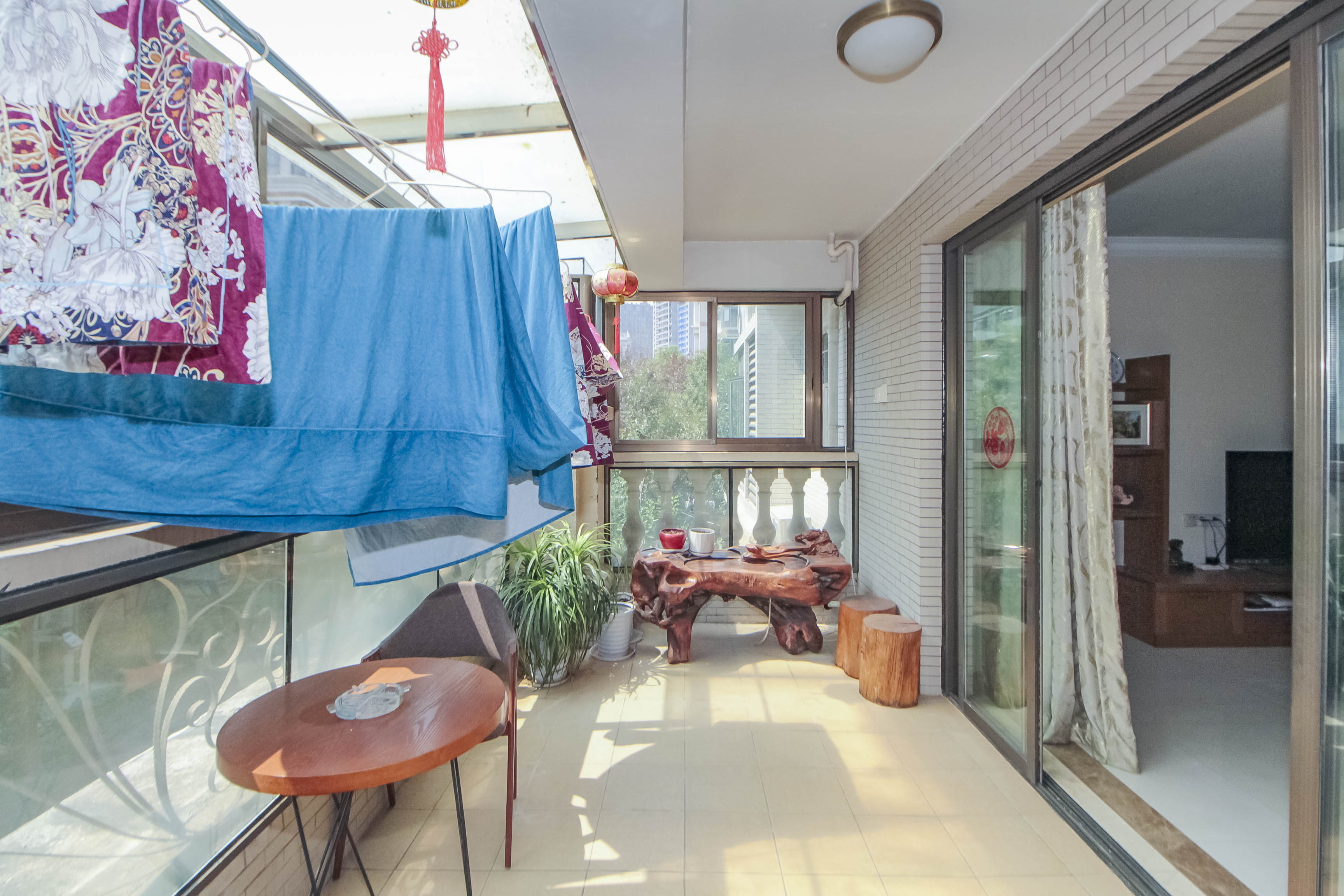 江山帝景雅典  3室2厅2卫    136.8万 江山帝景雅典  3室2厅2卫    136.8万阳台