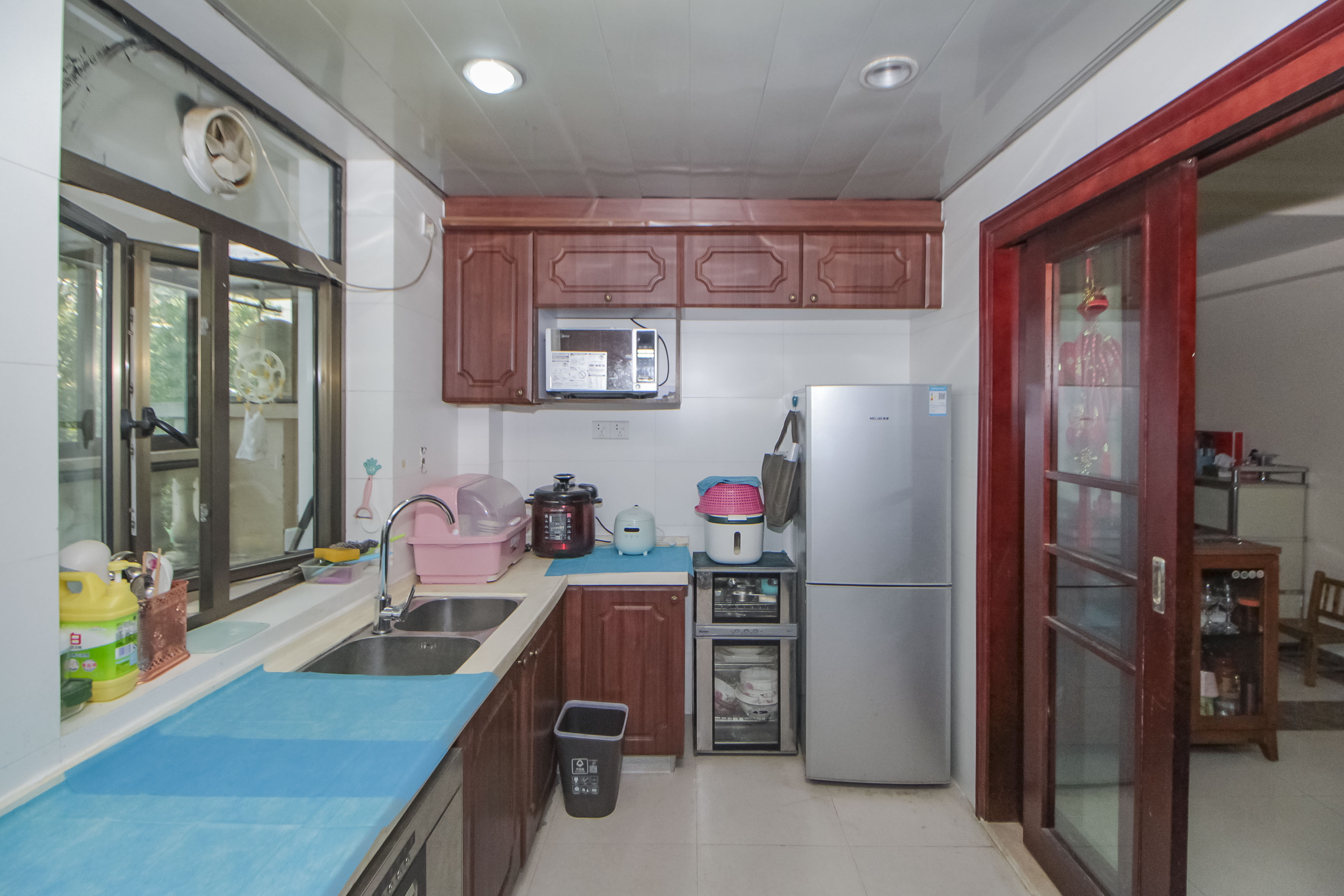 江山帝景雅典  3室2厅2卫    136.8万 江山帝景雅典  3室2厅2卫    136.8万厨房