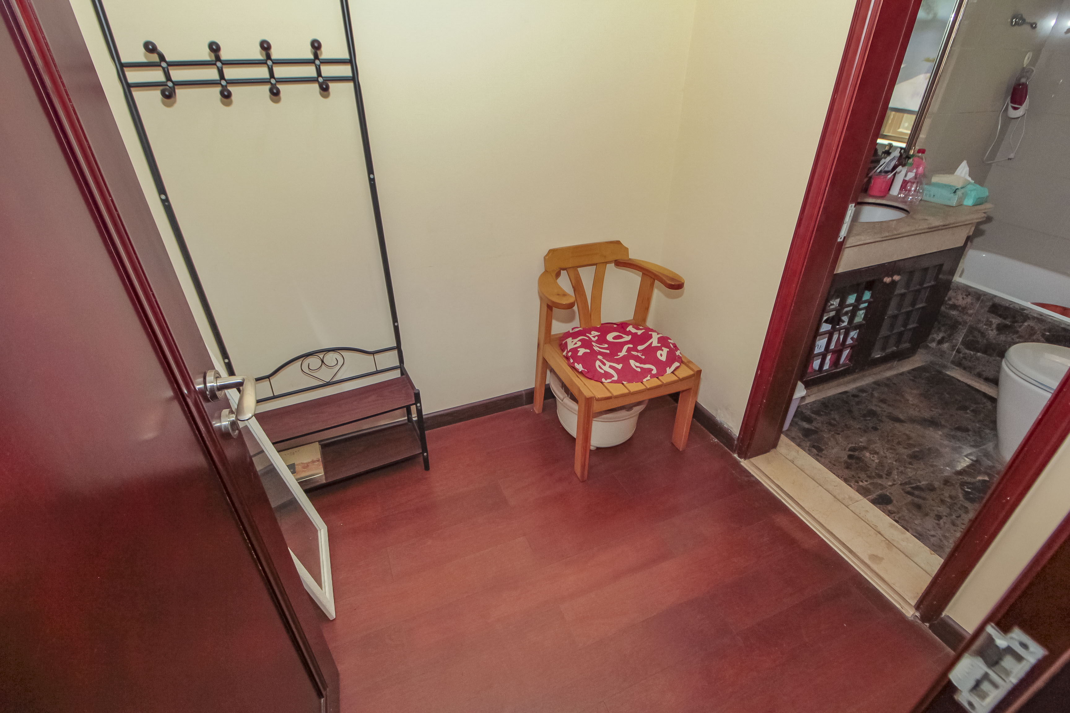 江山帝景雅典  3室2厅2卫    136.8万 江山帝景雅典  3室2厅2卫    136.8万其他