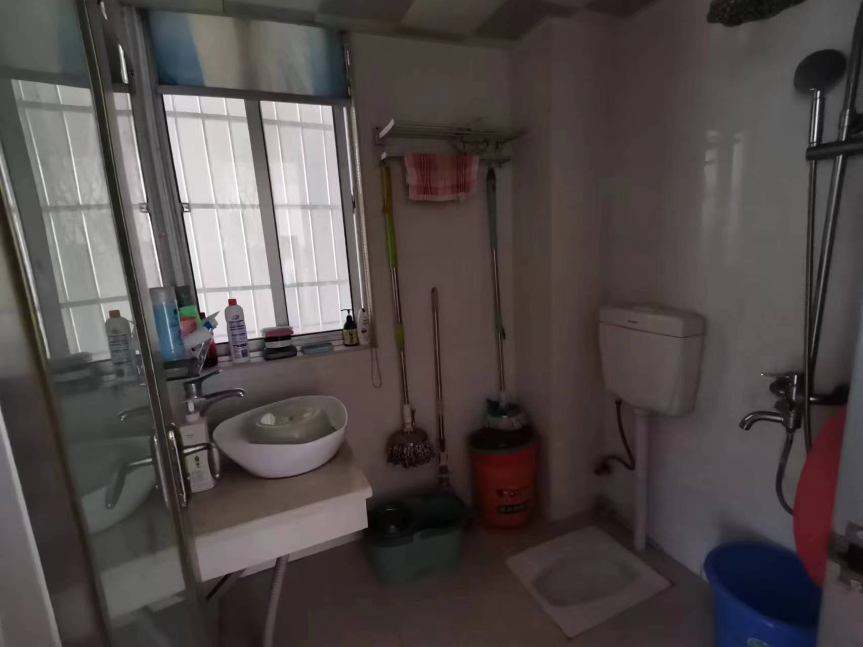 裕景龙苑  3室2厅2卫    68.0万 裕景龙苑  3室2厅2卫    68.0万室内图