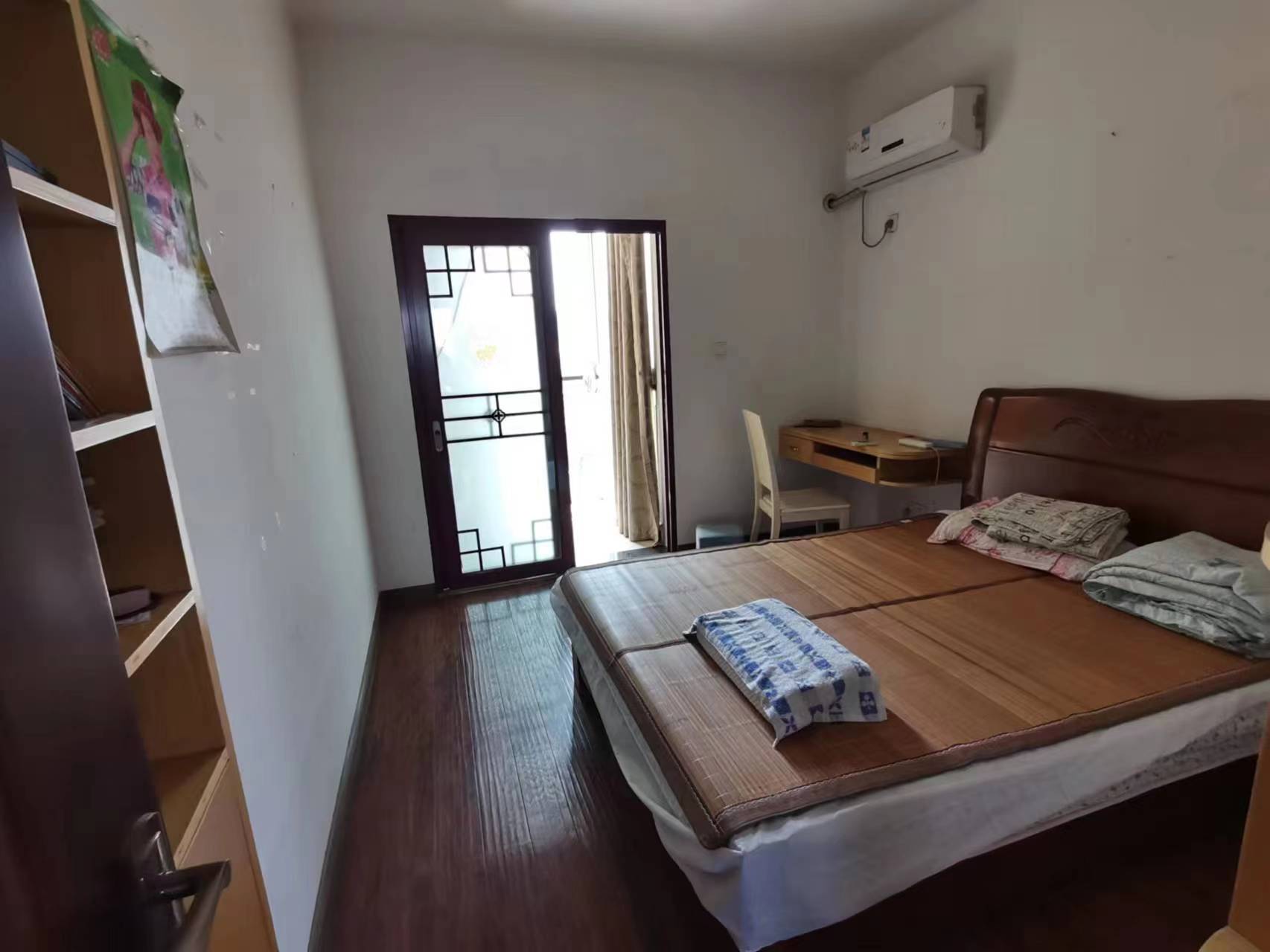 裕景龙苑  3室2厅2卫    68.0万 裕景龙苑  3室2厅2卫    68.0万室内图