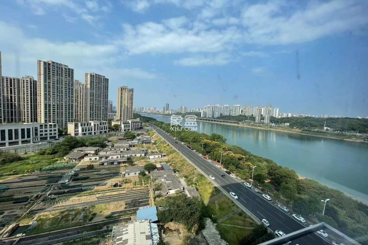 中泰财富湘江 1室1厅1卫 46.8万 中泰财富湘江 1室1厅1卫 46.8万室内图