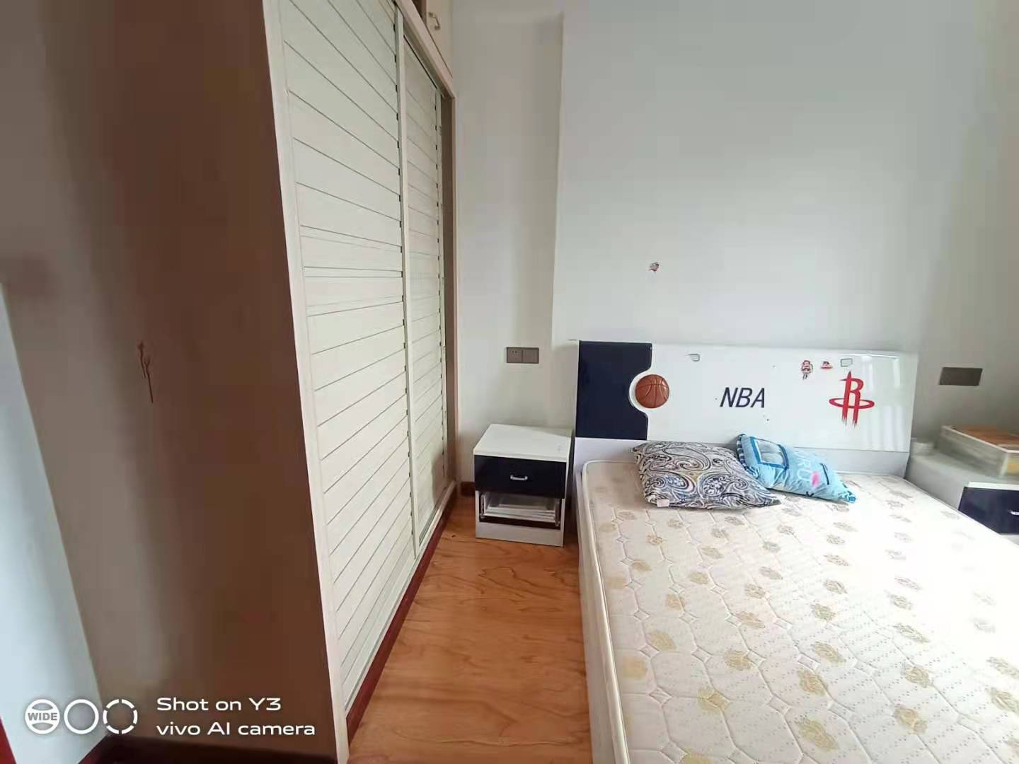 美的林城时代  3室2厅3卫   3000.00元/月室内图
