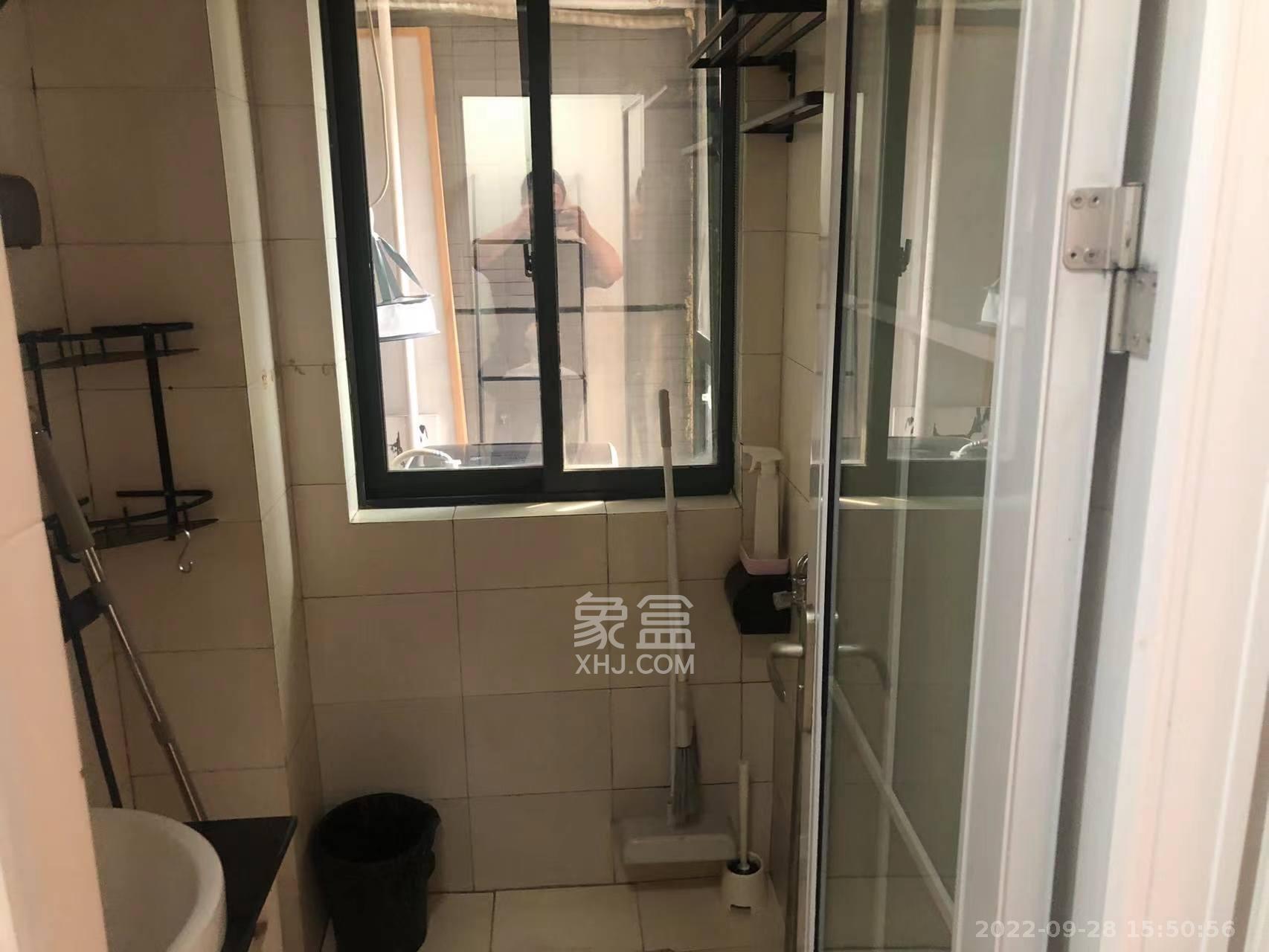 嘉顿新天地  1室1厅1卫    2300.0元/月室内图