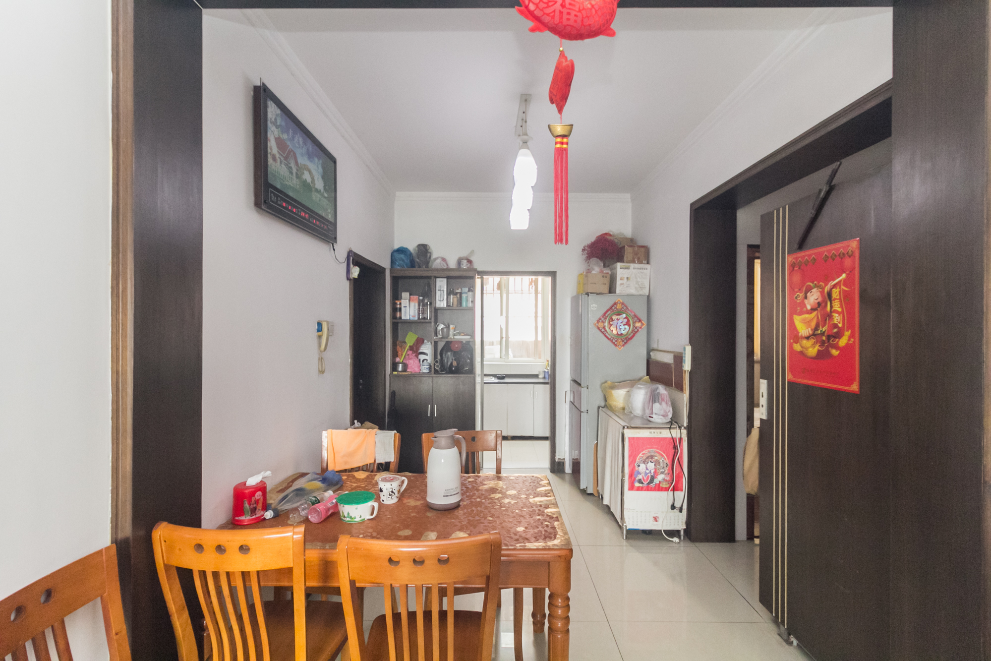 东城名苑 3室2厅1卫 59.57万 东城名苑 3室2厅1卫 59.57万客厅