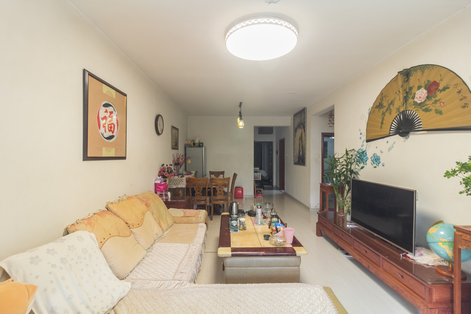 东门尚苑 2室2厅1卫 48.8万 东门尚苑 2室2厅1卫 48.8万客厅