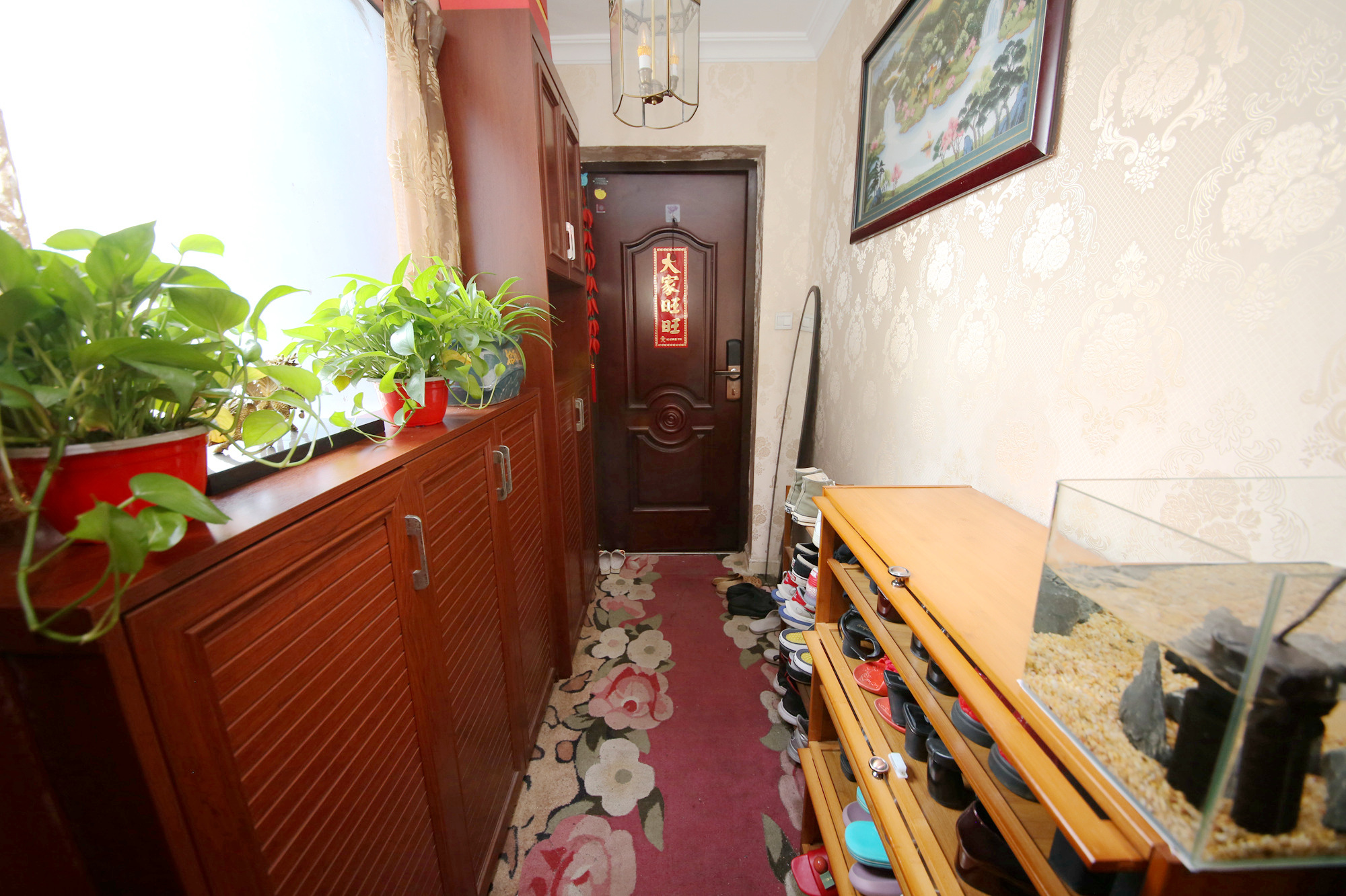 佳兆业时代广场  4室1厅1卫   182.00万阳台