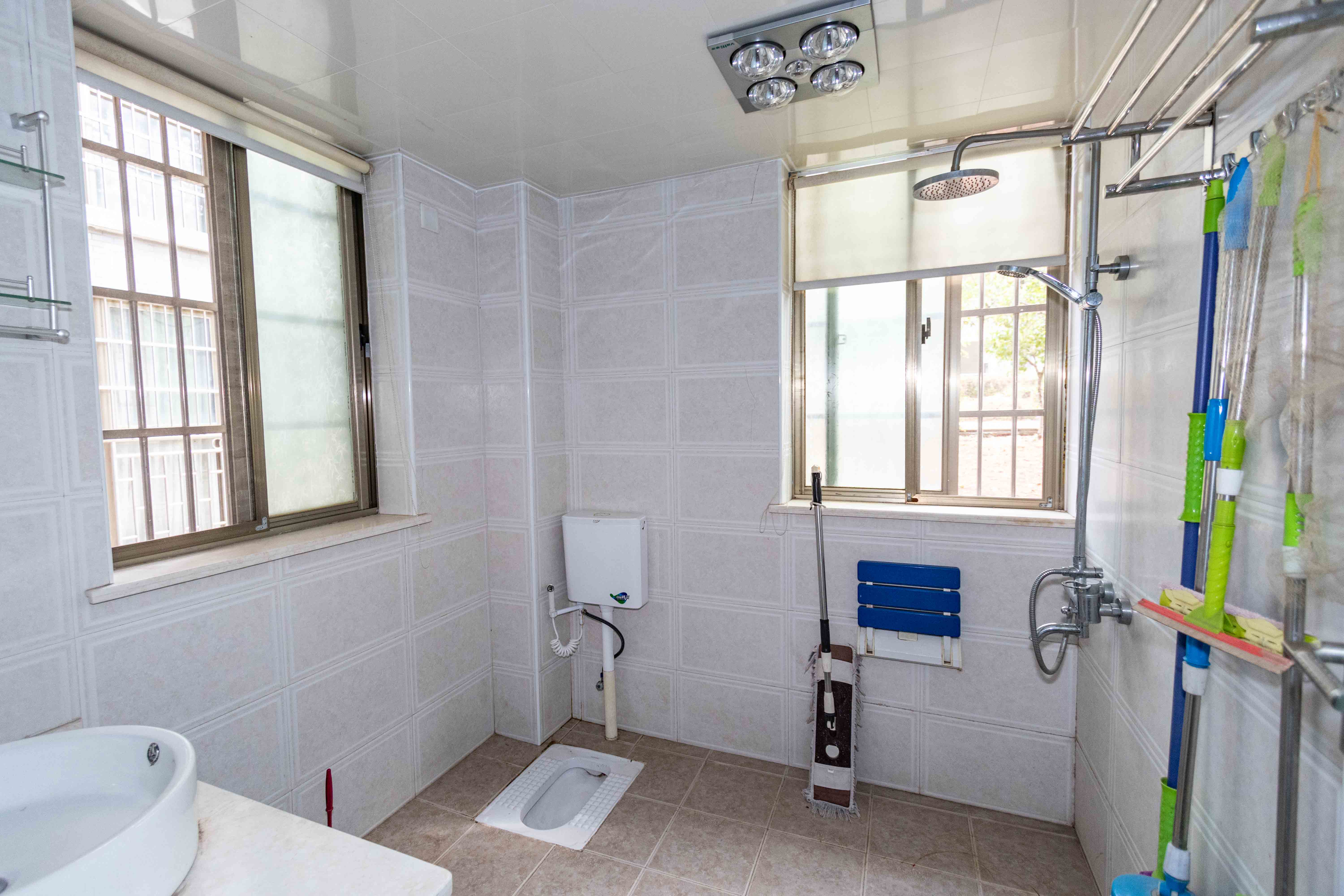 南郡明珠  3室2厅2卫    45.0万 南郡明珠  3室2厅2卫    45.0万卫生间