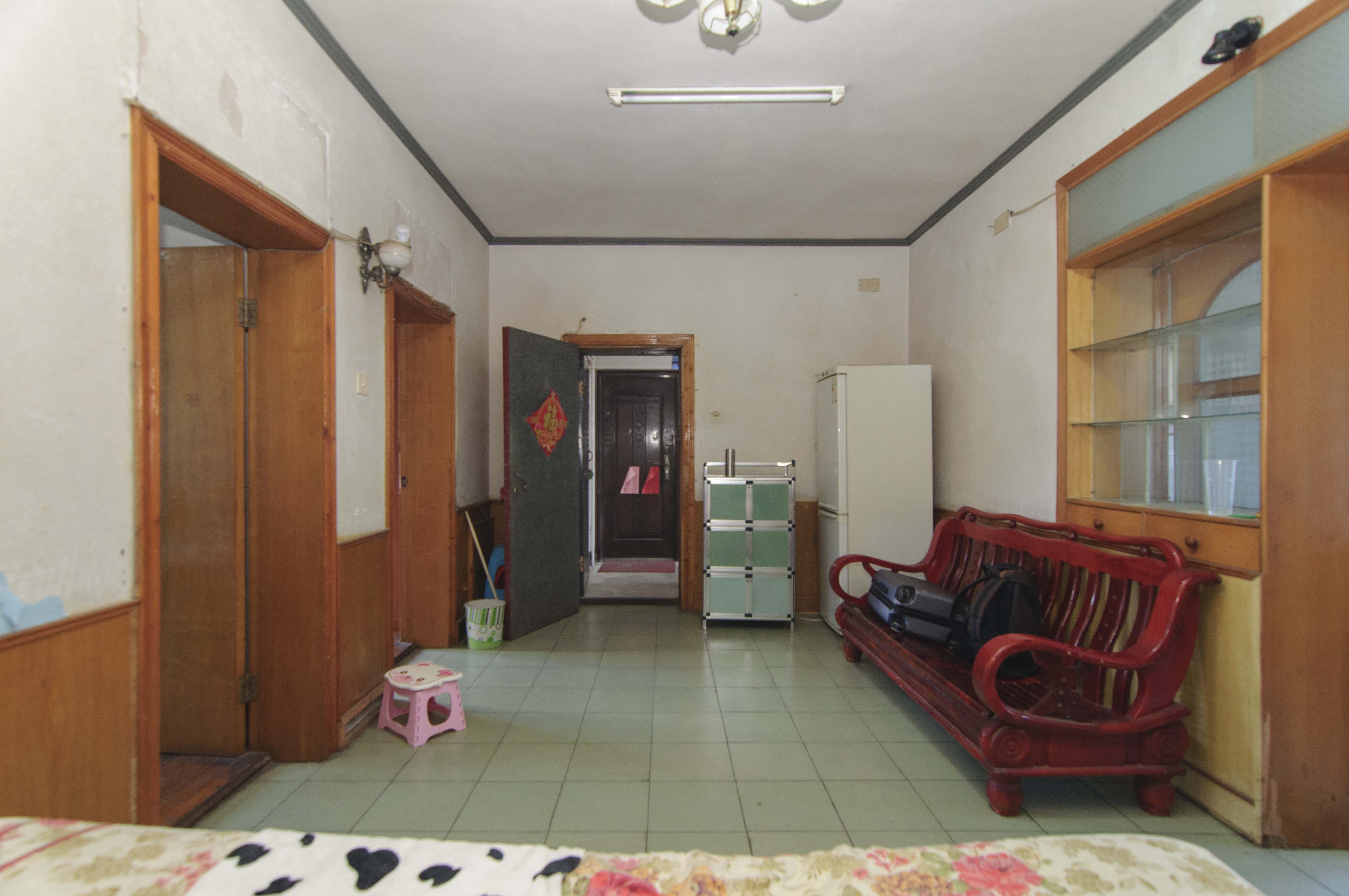 湖南第六工程有限公司机关小区（六公司机关大院）  2室1厅1卫   43.00万客厅