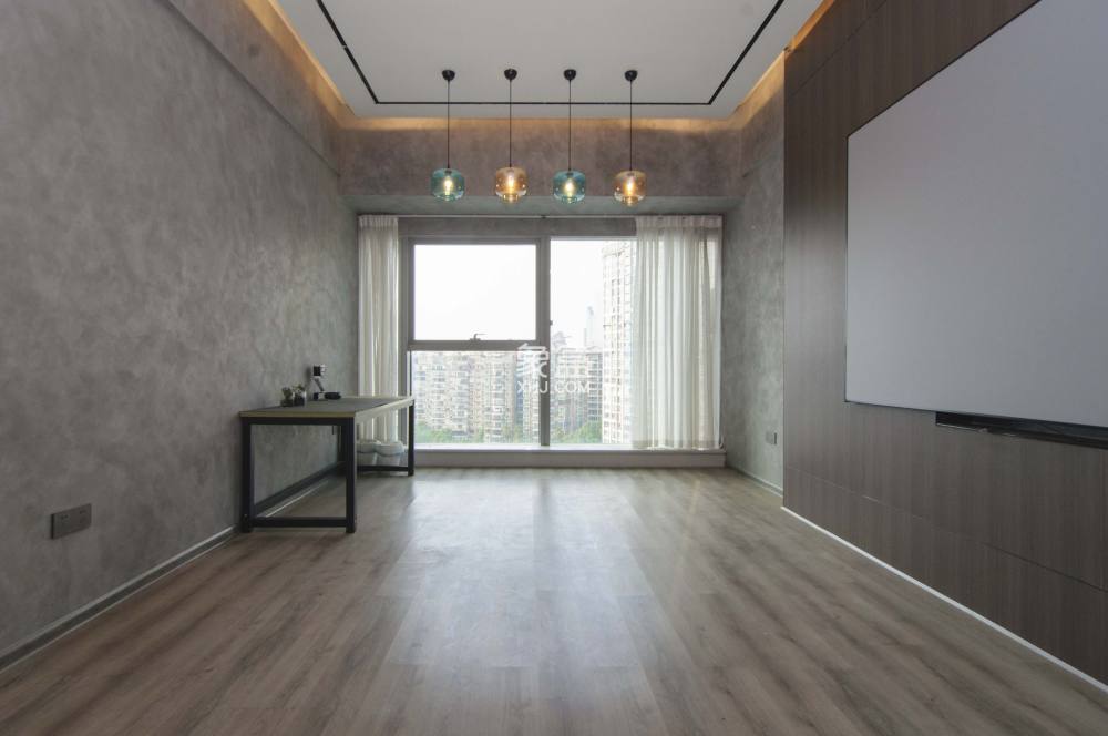 汇景发展环球中心  1室1厅1卫   66.80万