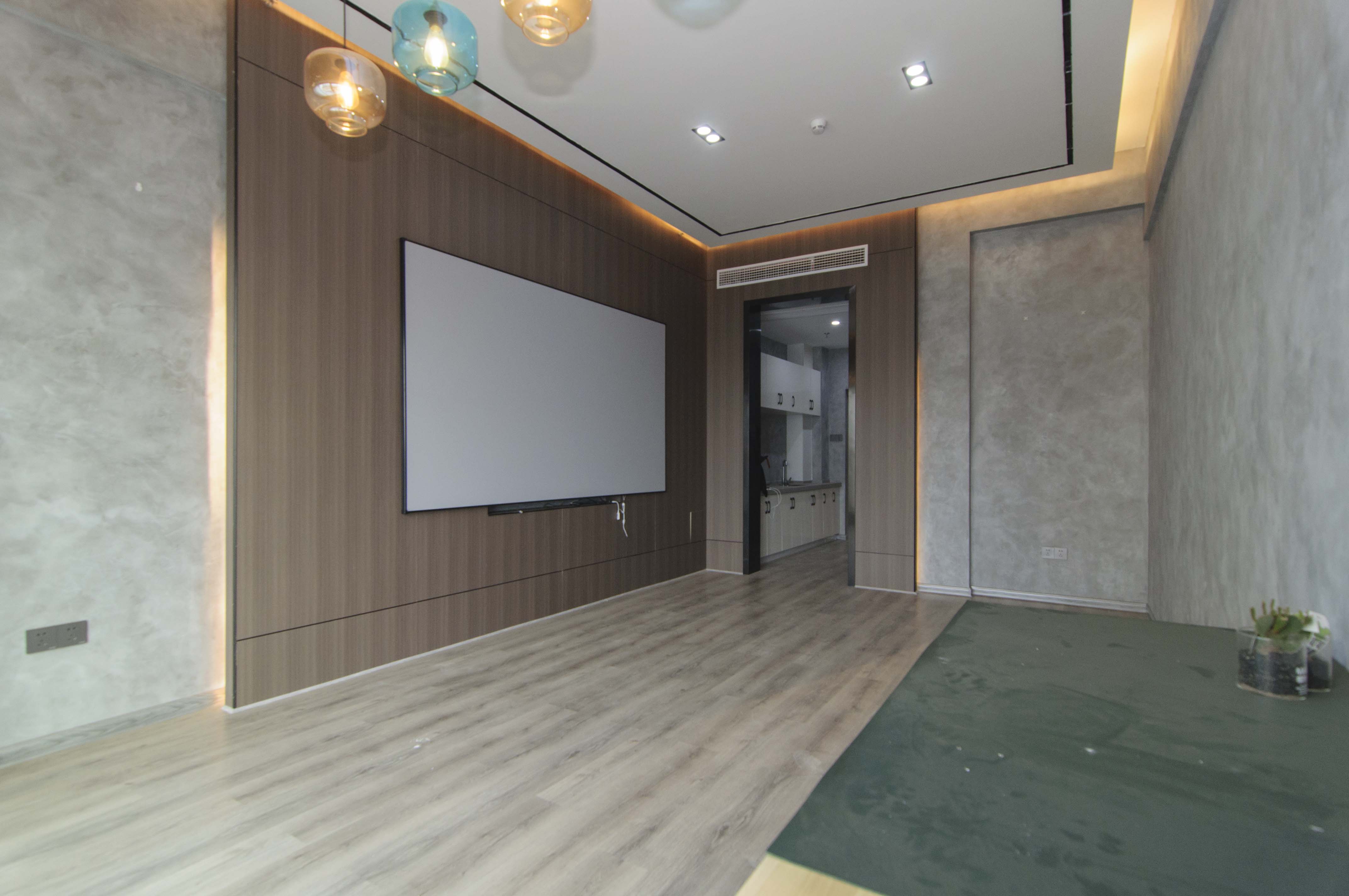 汇景发展环球中心  1室1厅1卫   66.80万客厅