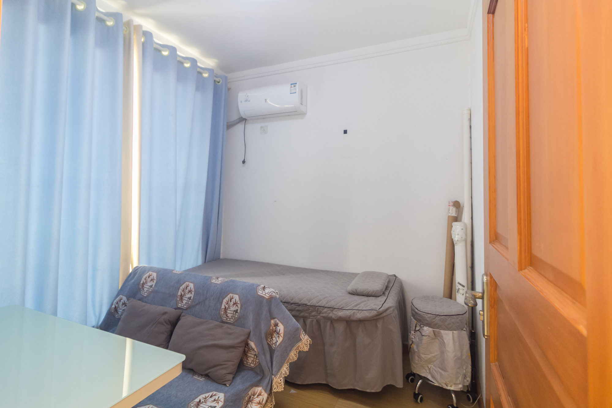 华天LOHO小镇  3室2厅1卫    63.28万 华天LOHO小镇  3室2厅1卫    63.28万卧室