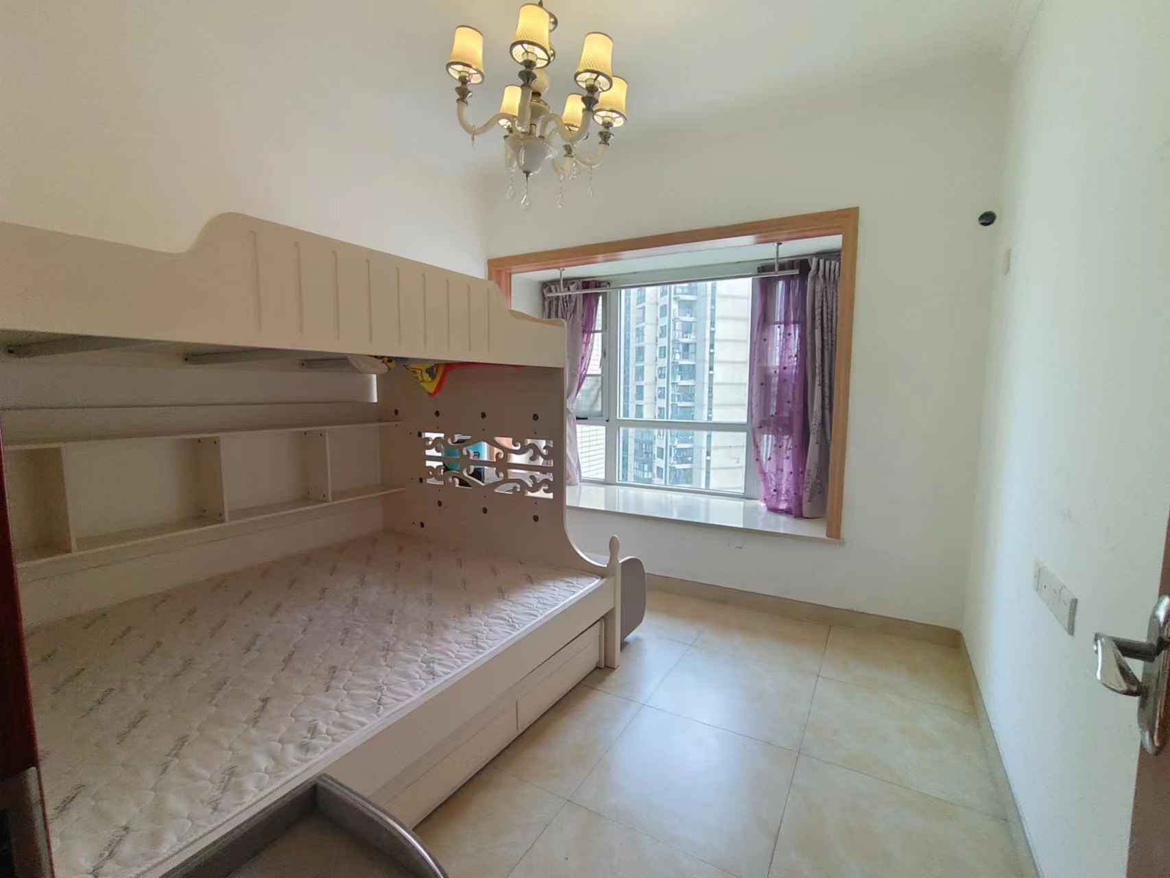 美的城三期  3室2厅1卫    49.8万 美的城三期  3室2厅1卫    49.8万室内图