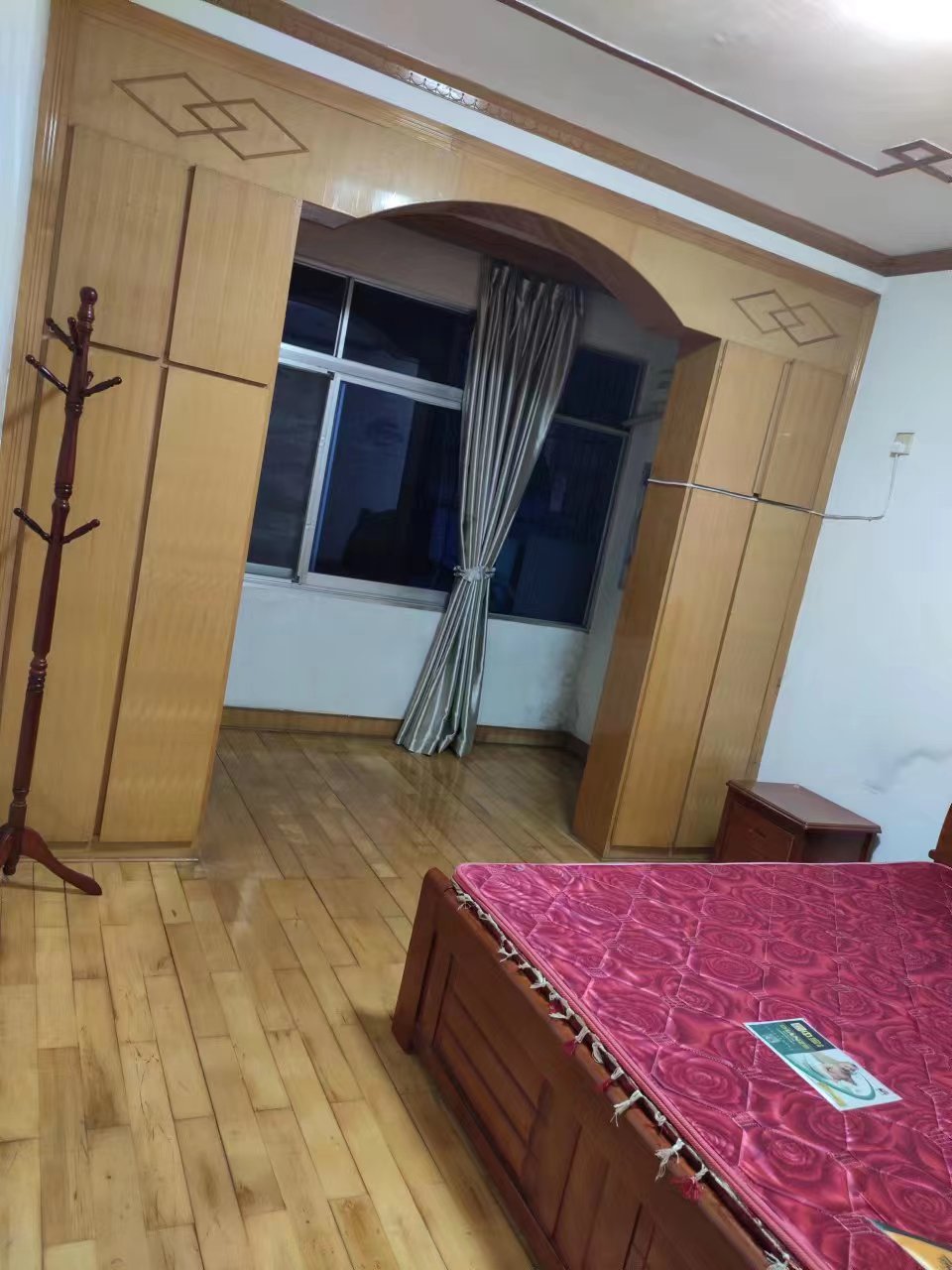 桂花路散盘 3室2厅2卫 50.0万 桂花路散盘 3室2厅2卫 50.0万室内图