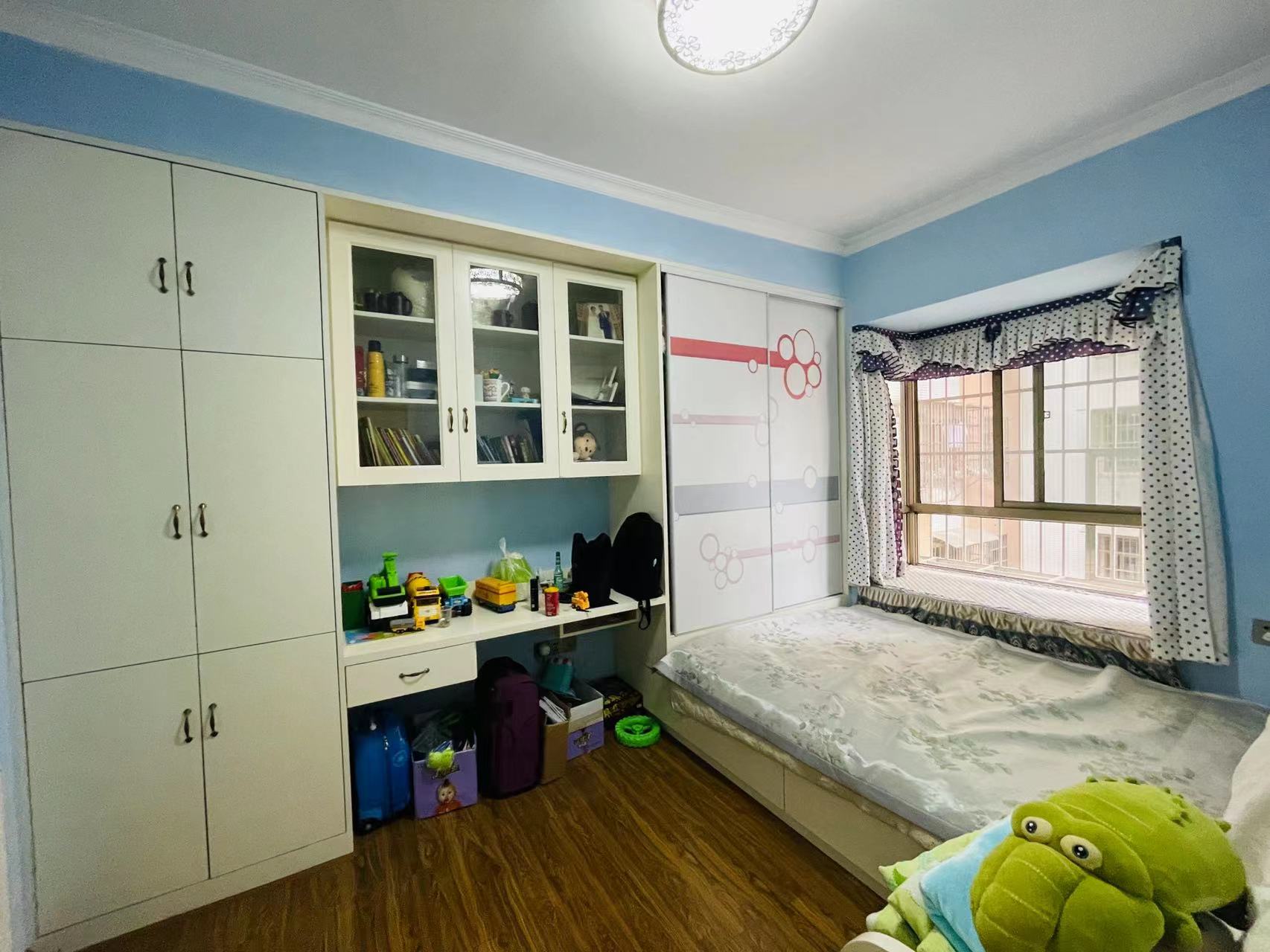 瑞丽江南(江南世家三期) 2室1厅1卫 58.0万 瑞丽江南(江南世家三期) 2室1厅1卫 58.0万室内图