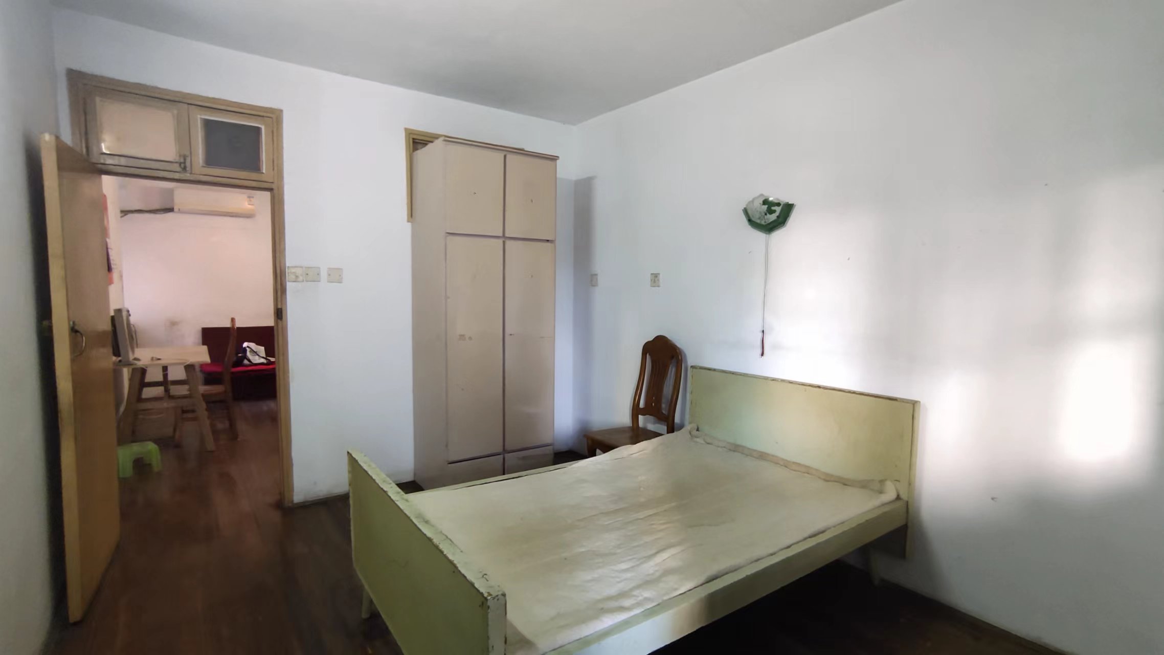 桥梁厂一区万泥塘一村 2室1厅1卫 18.8万 桥梁厂一区万泥塘一村 2室1厅1卫 18.8万室内图