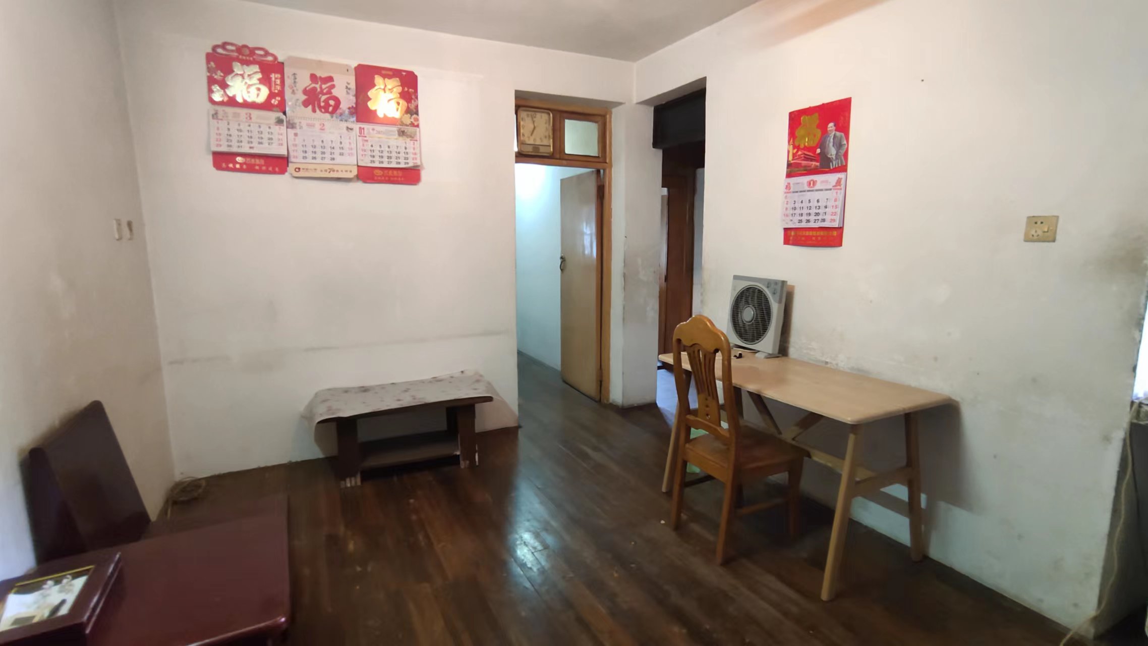 桥梁厂一区万泥塘一村 2室1厅1卫 18.8万 桥梁厂一区万泥塘一村 2室1厅1卫 18.8万室内图