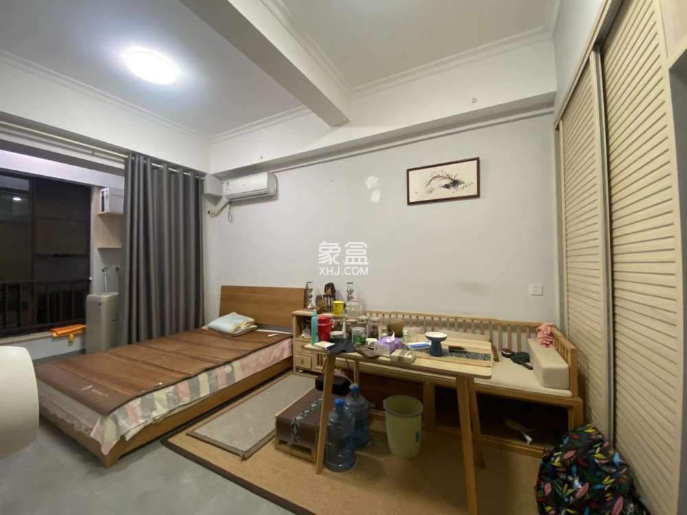 中泰财富湘江  1室1厅1卫    33.8万