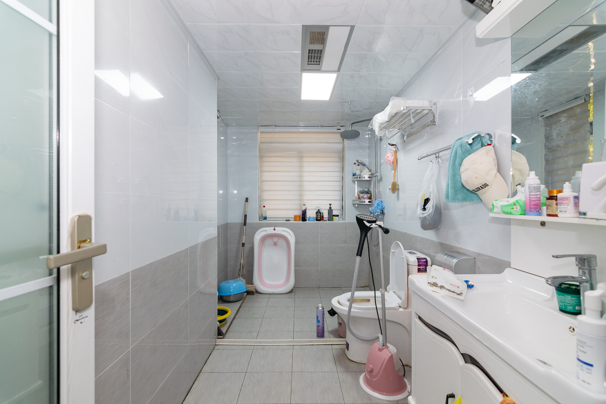 勤诚达新界 4室2厅2卫 188.0万 勤诚达新界 4室2厅2卫 188.0万卫生间