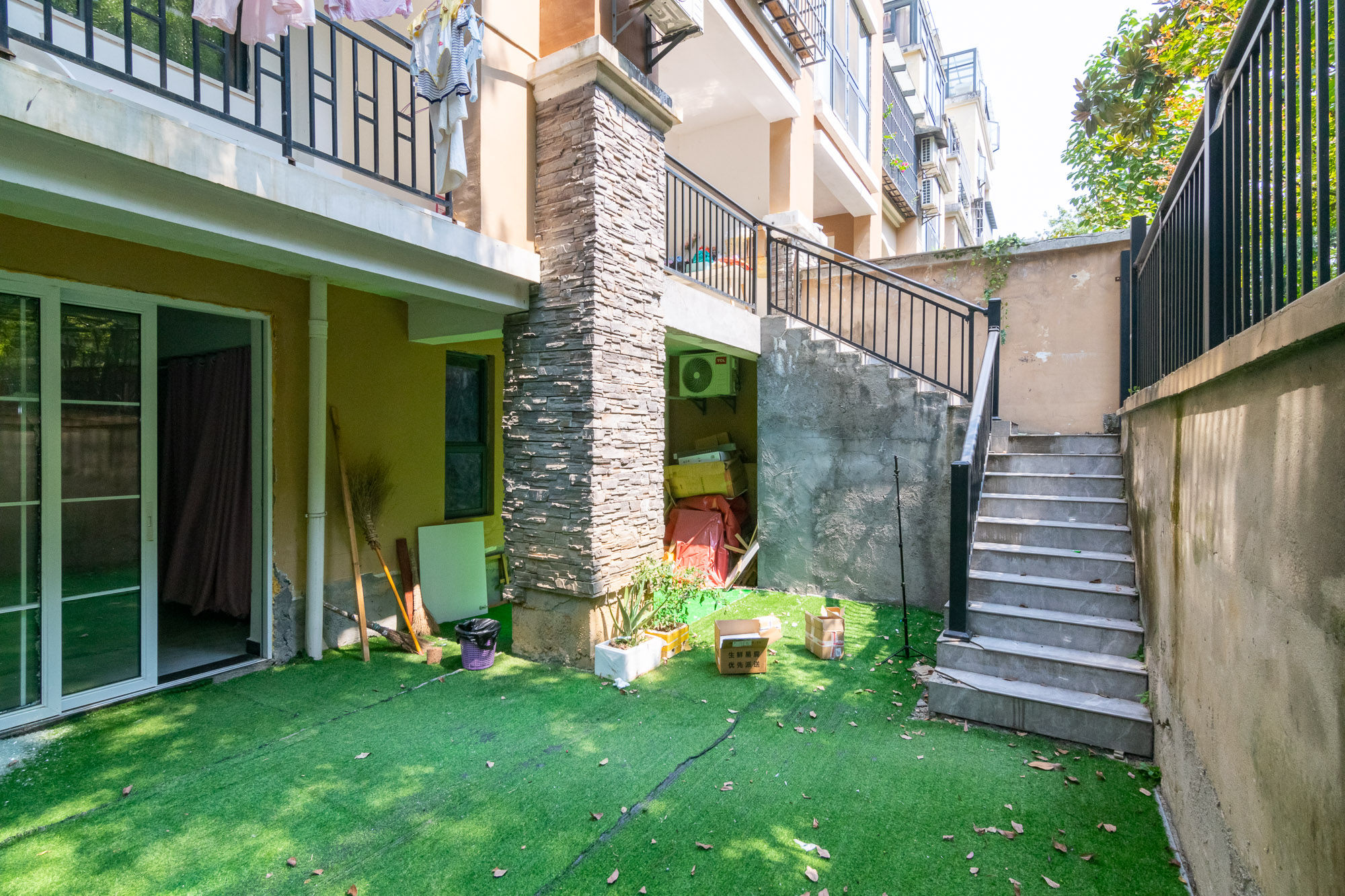 勤诚达新界 4室2厅2卫 188.0万 勤诚达新界 4室2厅2卫 188.0万其他