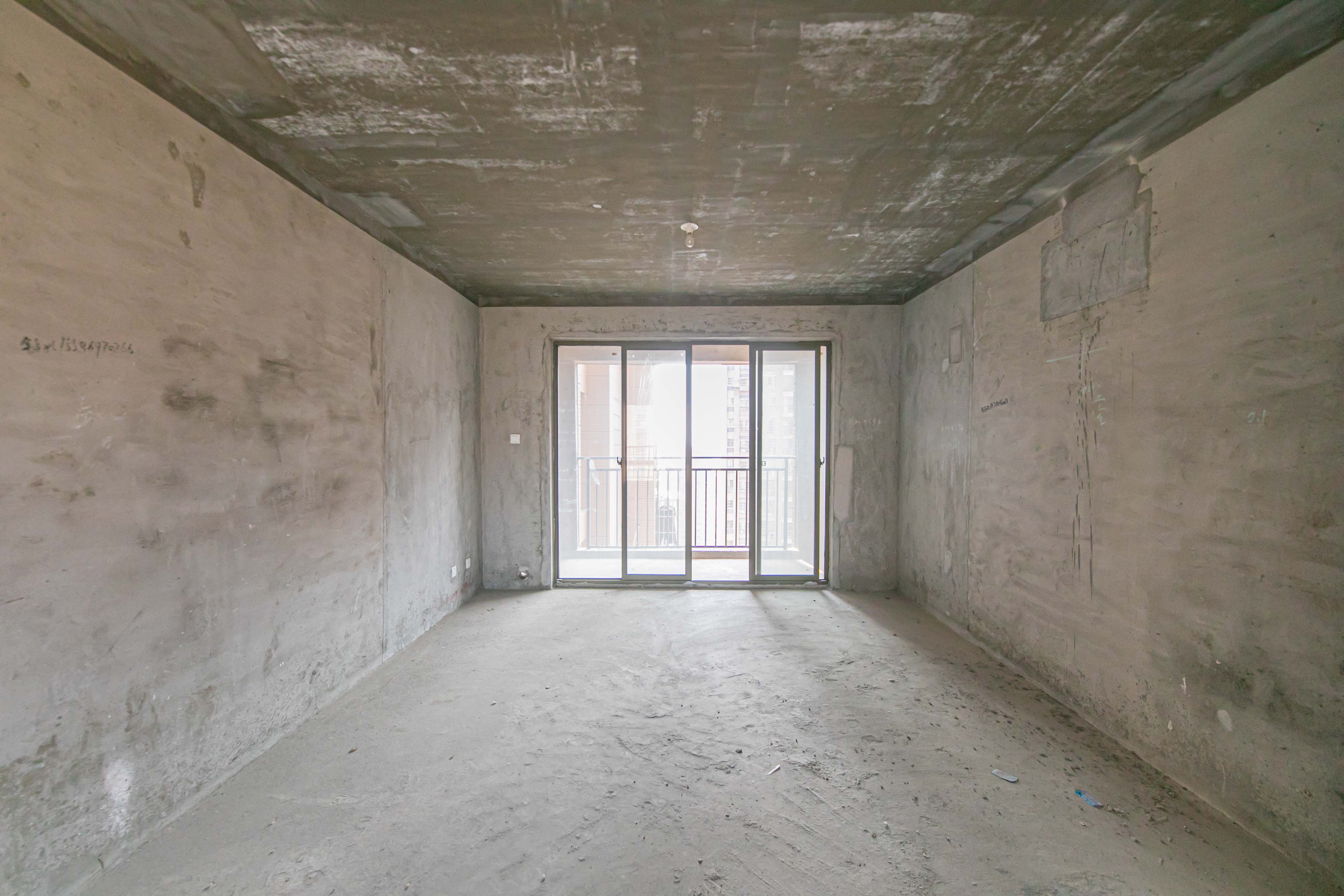 家和院 4室2厅2卫 105.00万 家和院 4室2厅2卫 105.00万其他