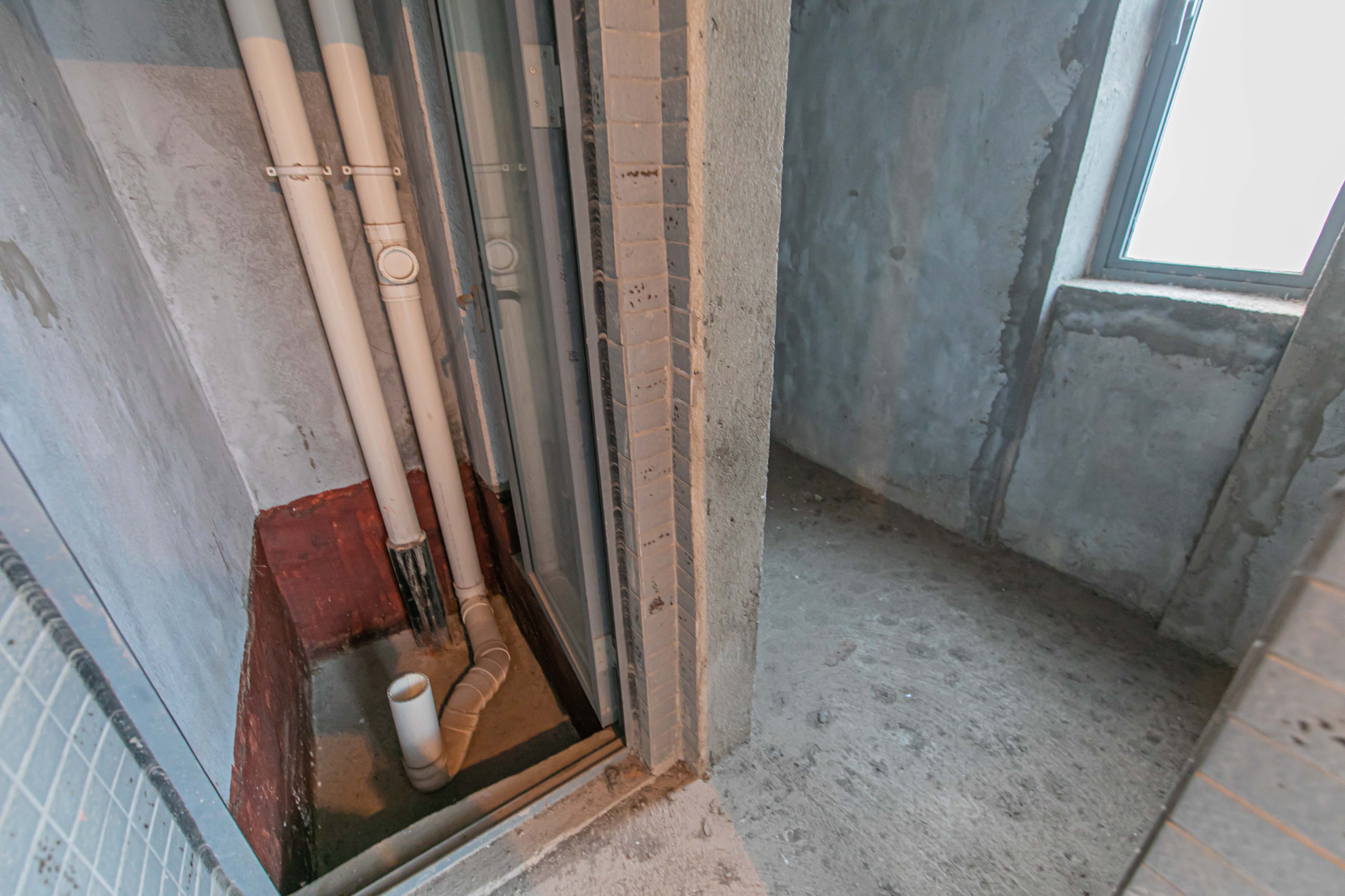 恒基凯旋门一二期  3室2厅2卫    120.0万 恒基凯旋门一二期  3室2厅2卫    120.0万阳台