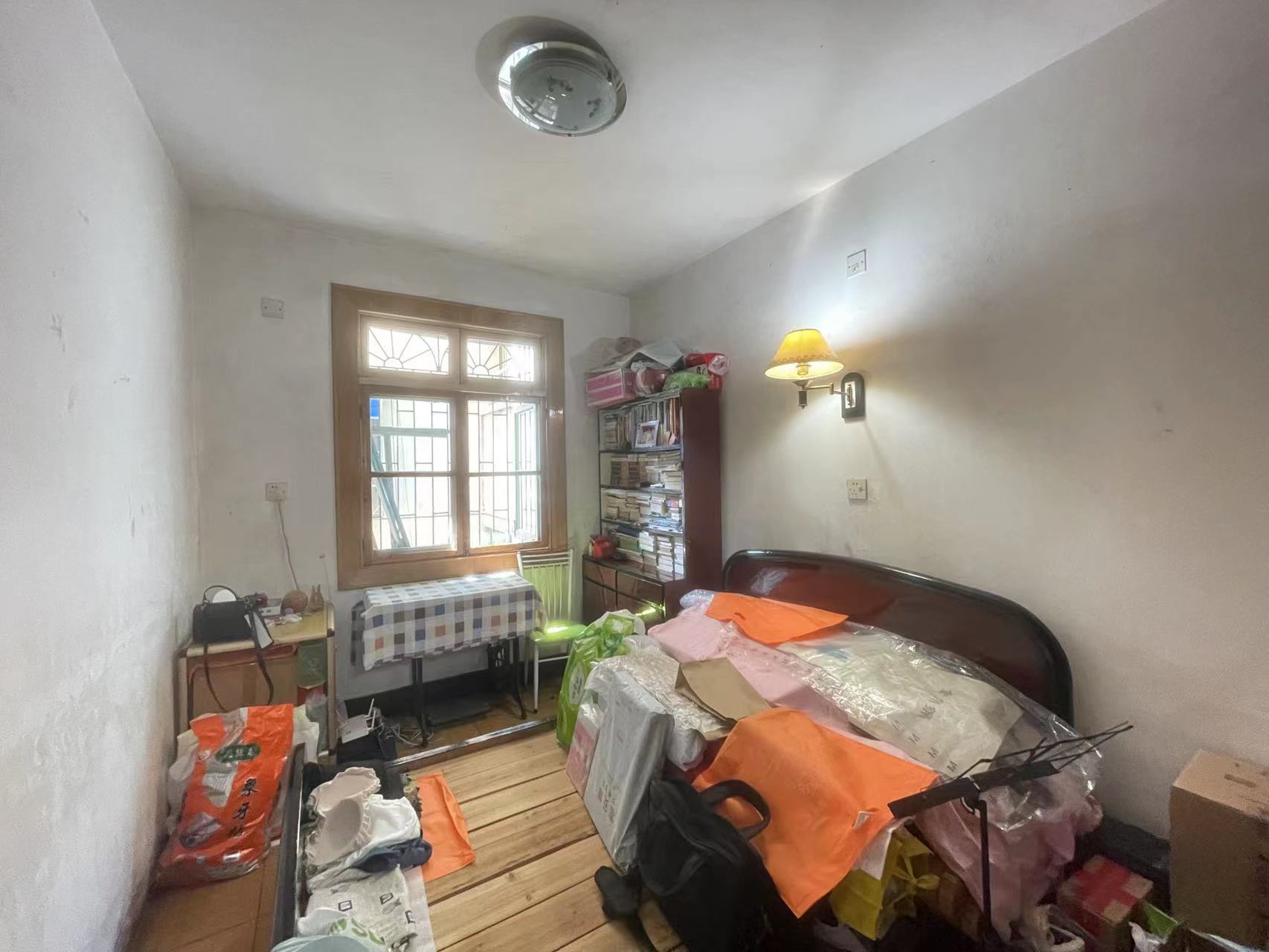 黄家塘社区  2室2厅1卫    24.0万 黄家塘社区  2室2厅1卫    24.0万室内图