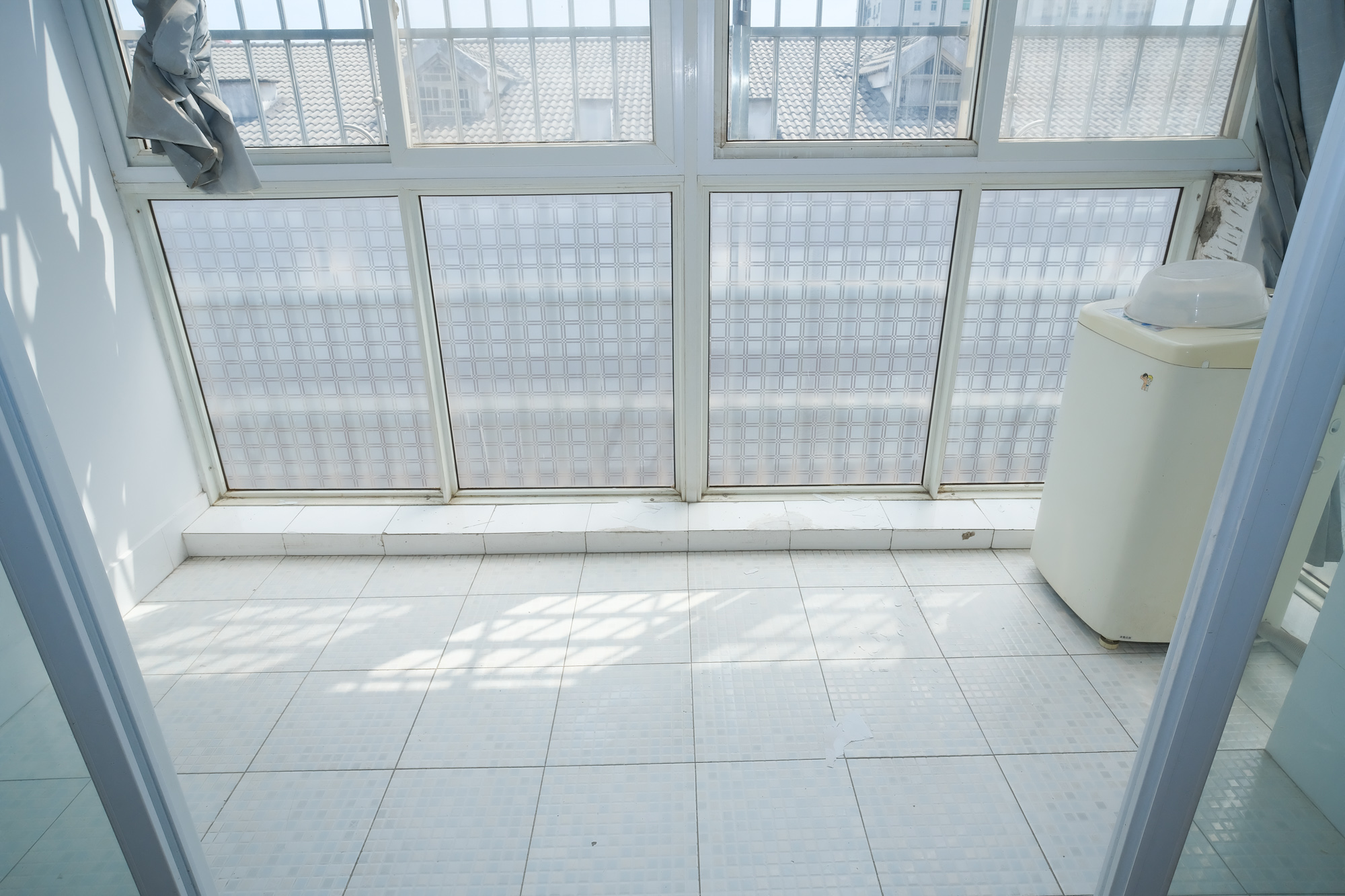 湘绣城  2室2厅1卫    37.8万 湘绣城  2室2厅1卫    37.8万阳台