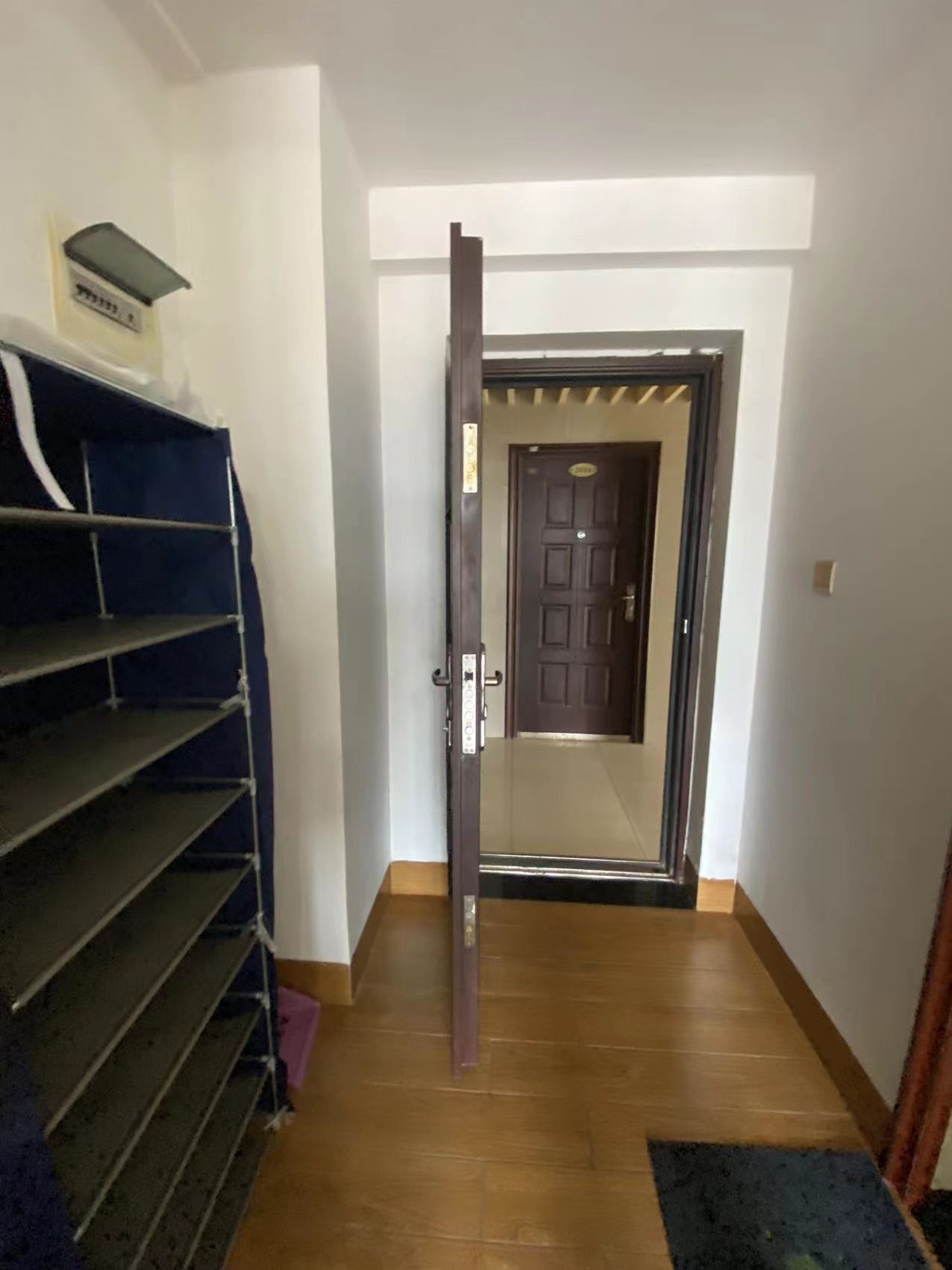 中泰财富湘江 1室1厅1卫 24.0万 中泰财富湘江 1室1厅1卫 24.0万室内图