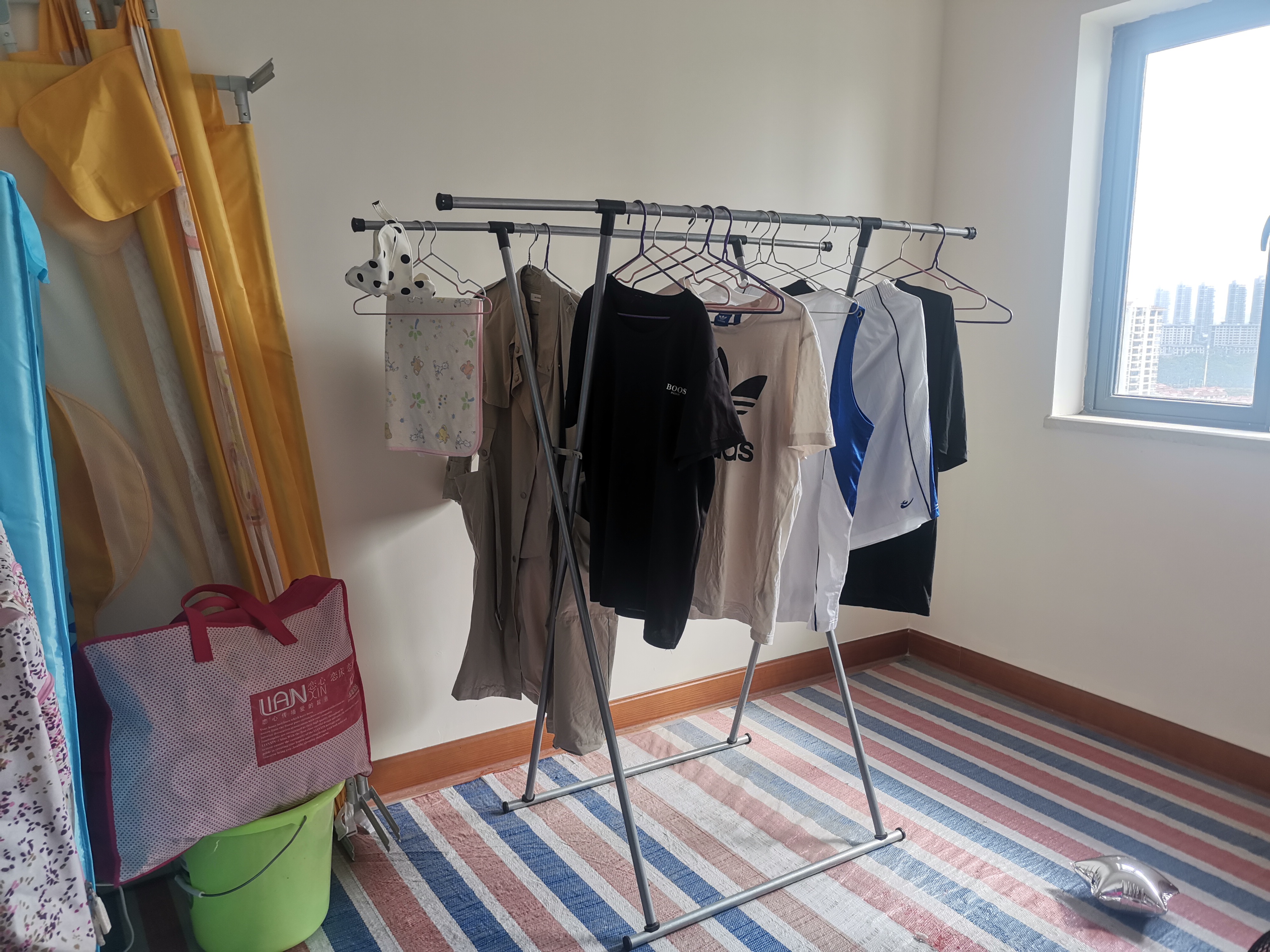 恒大御景湾 3室2厅1卫 76.8万 恒大御景湾 3室2厅1卫 76.8万室内图