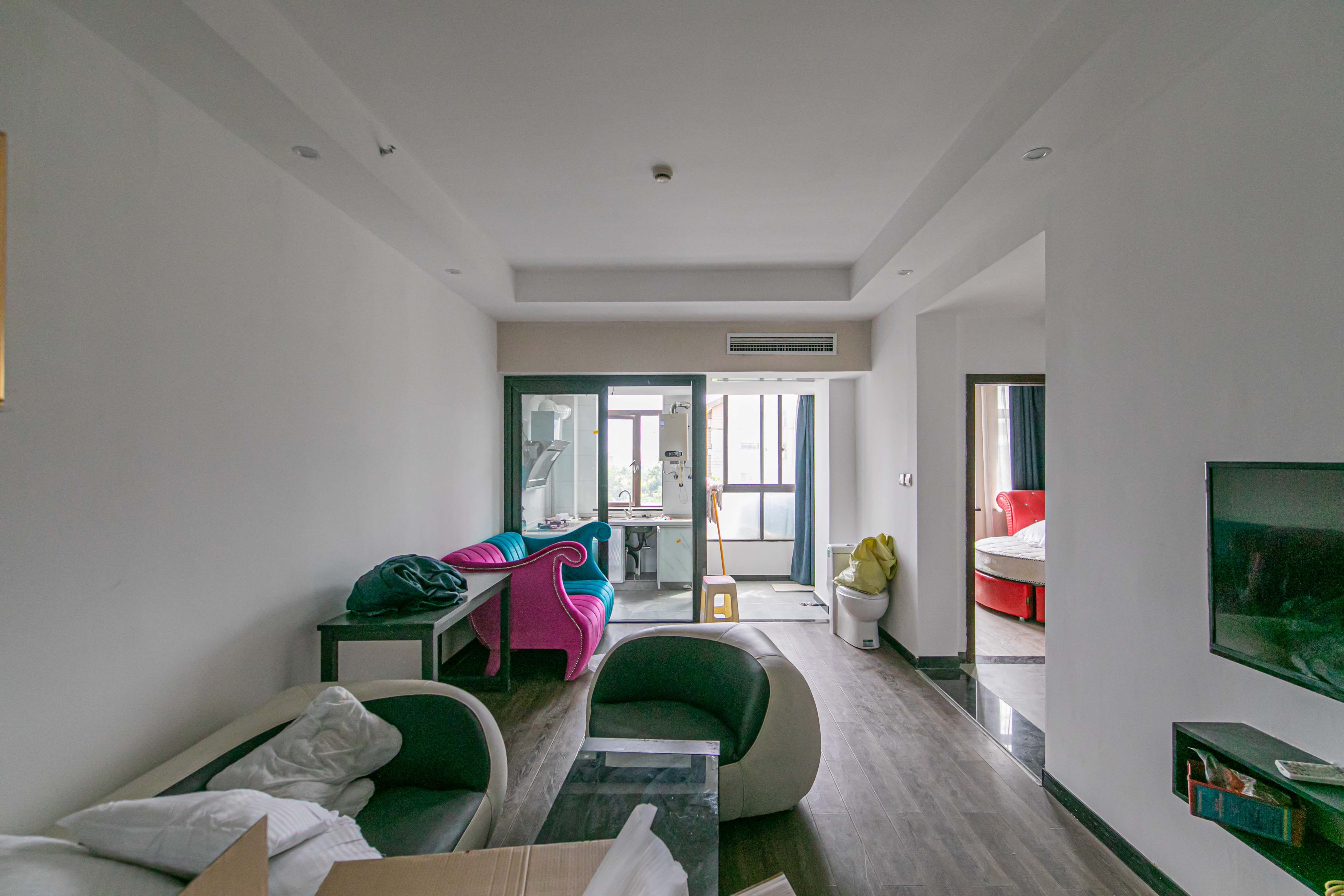 水岸世景  2室1厅1卫    62.0万 水岸世景  2室1厅1卫    62.0万客厅