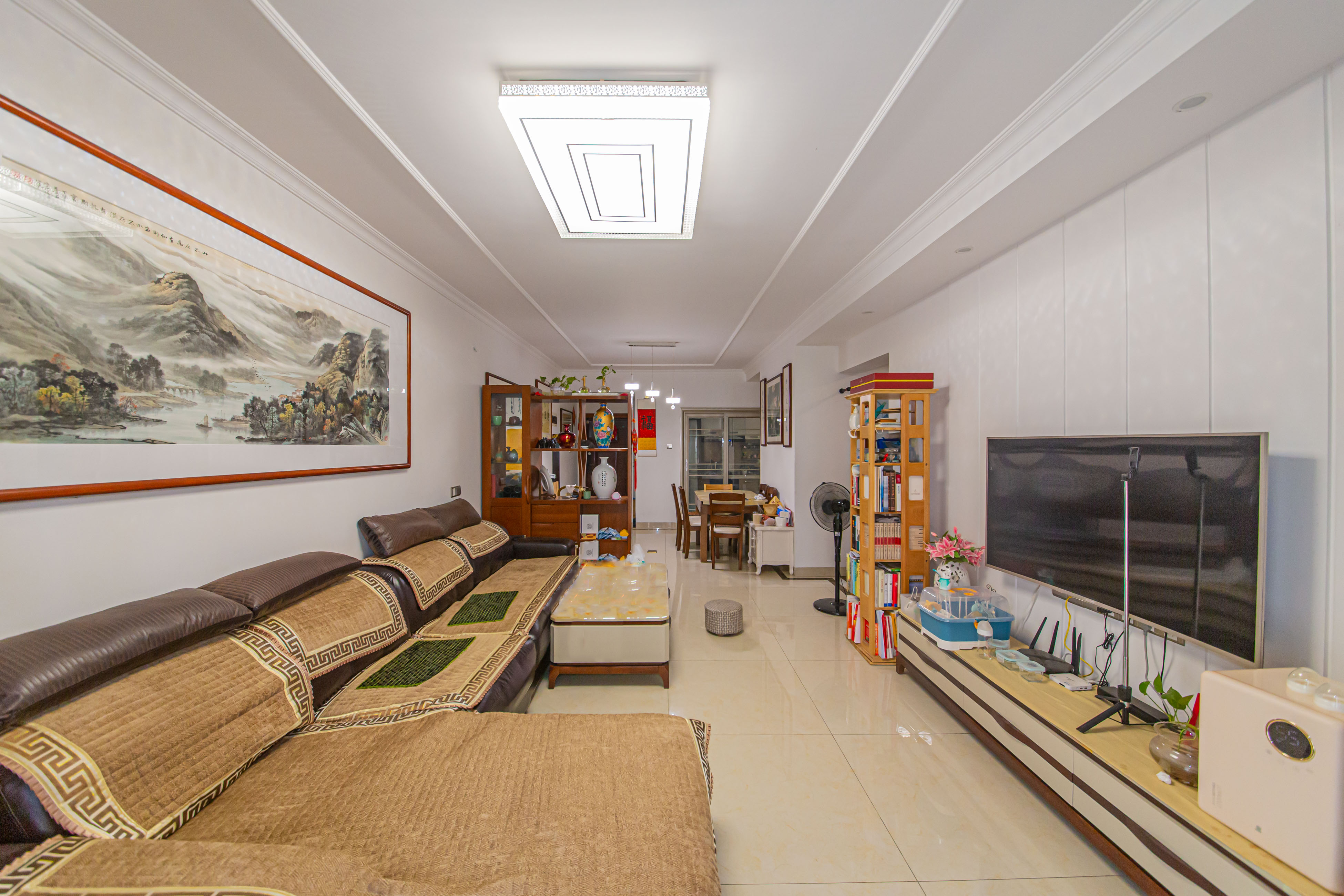 鑫远和城(一、二期) 2室2厅1卫 95.0万 鑫远和城(一、二期) 2室2厅1卫 95.0万客厅