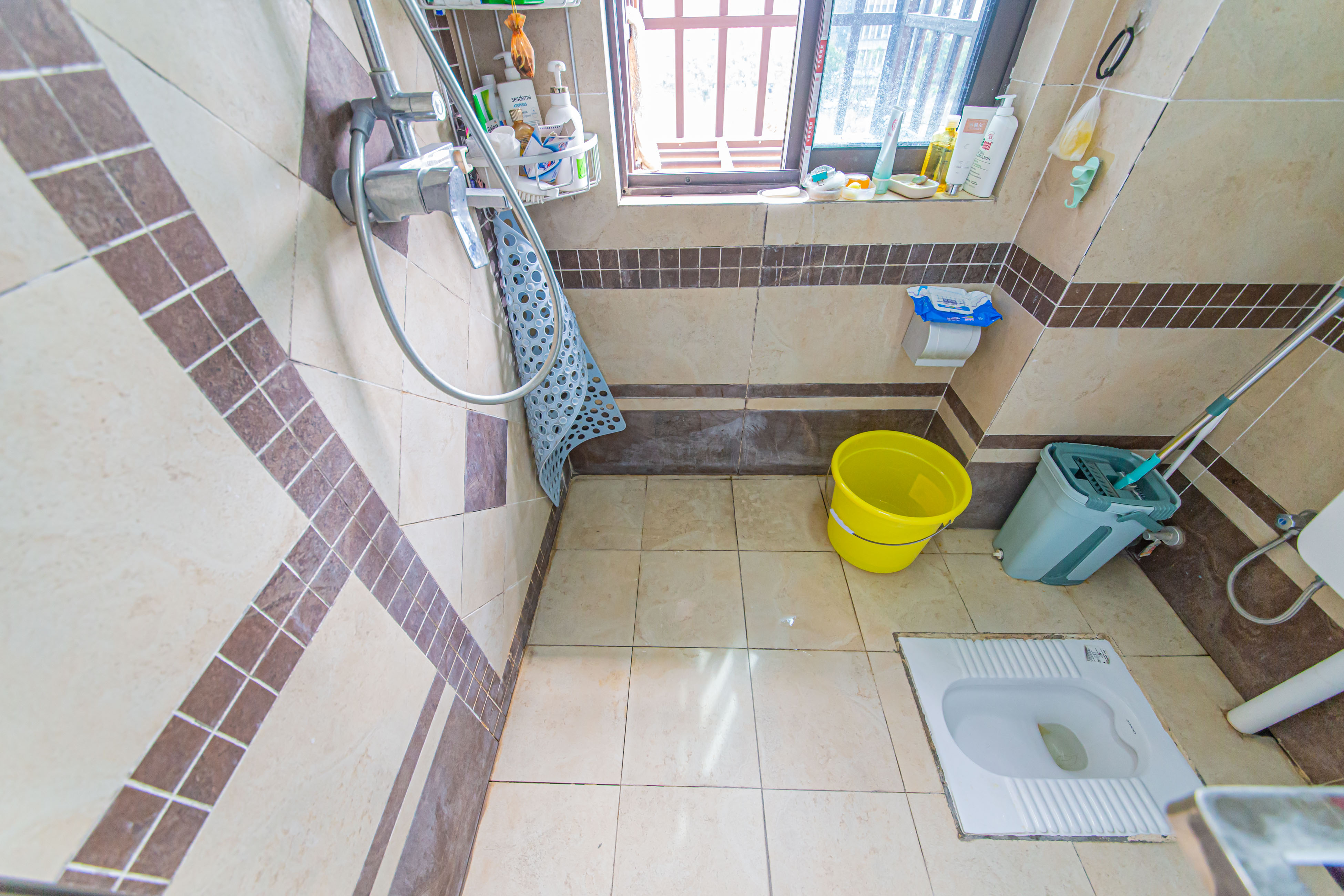 鑫远和城(一、二期) 2室2厅1卫 95.0万 鑫远和城(一、二期) 2室2厅1卫 95.0万卫生间