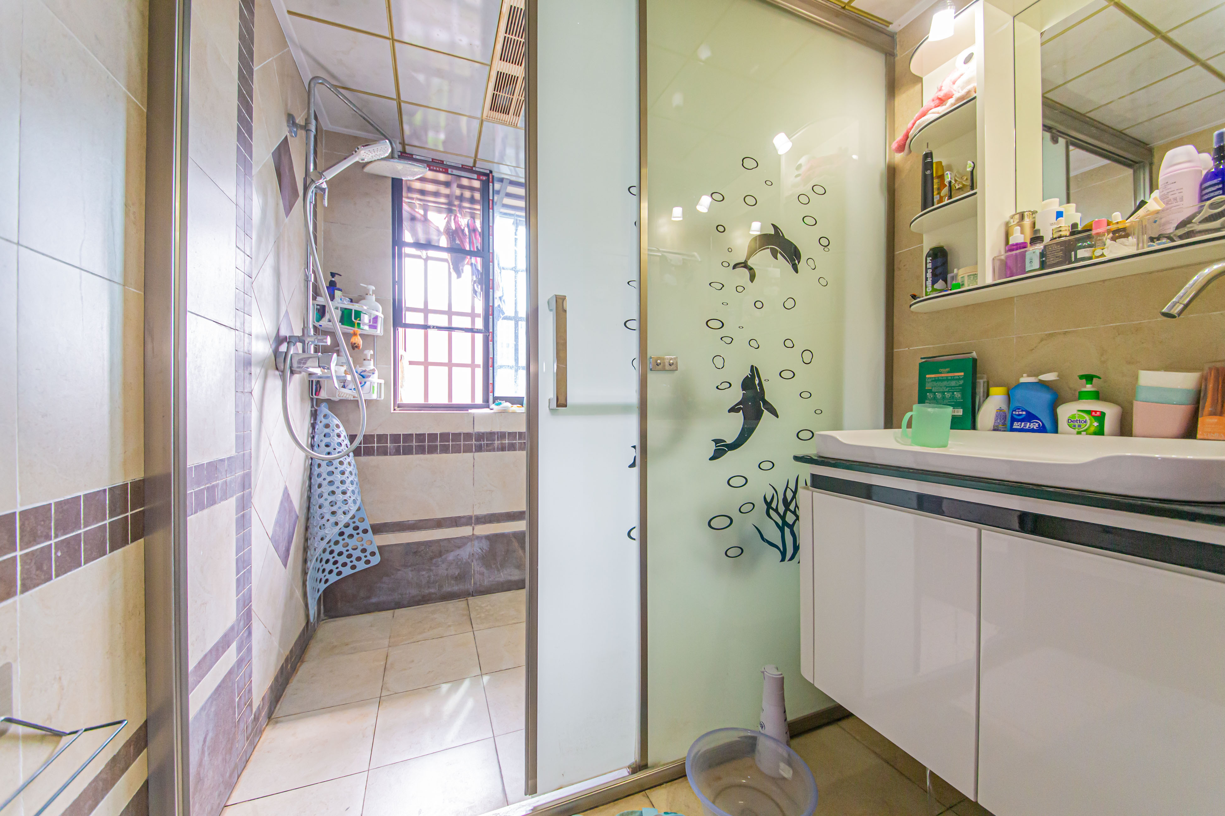 鑫远和城(一、二期) 2室2厅1卫 95.0万 鑫远和城(一、二期) 2室2厅1卫 95.0万卫生间