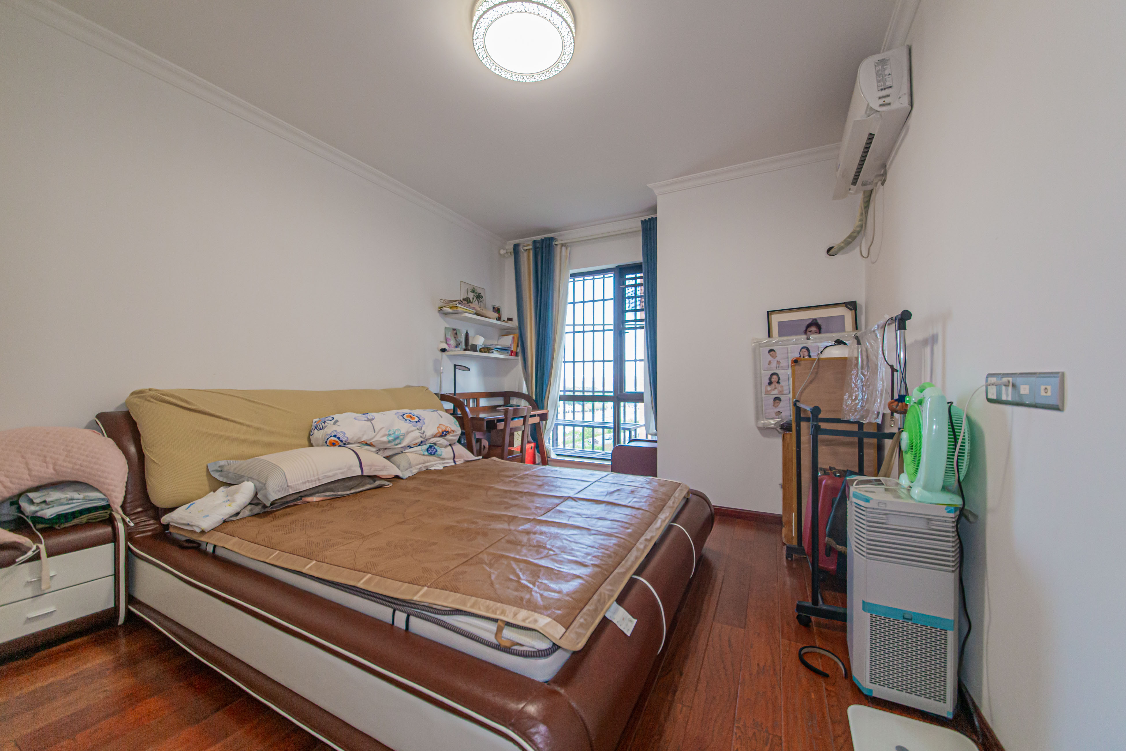 鑫远和城(一、二期) 2室2厅1卫 95.0万 鑫远和城(一、二期) 2室2厅1卫 95.0万卧室