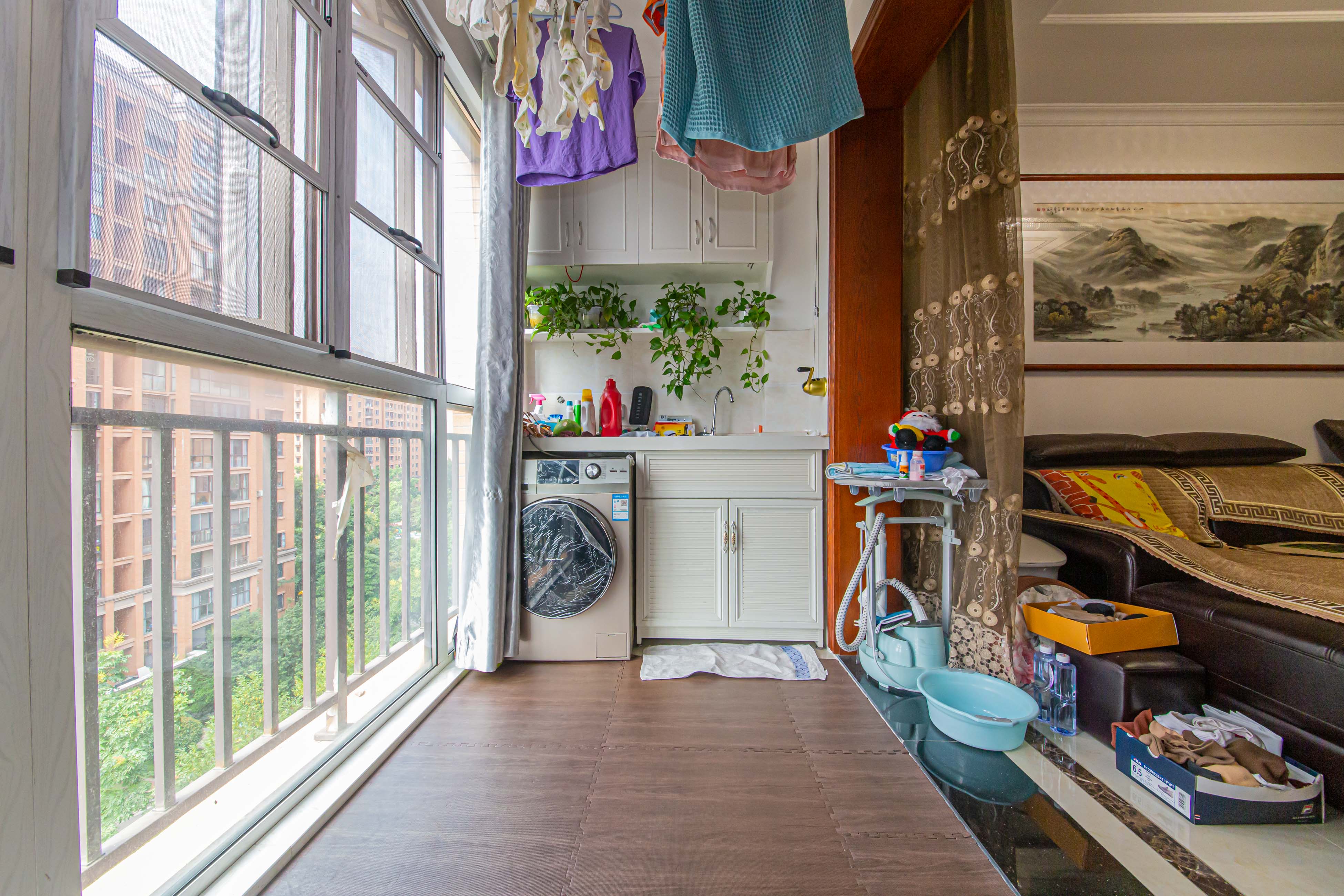 鑫远和城(一、二期) 2室2厅1卫 95.0万 鑫远和城(一、二期) 2室2厅1卫 95.0万阳台