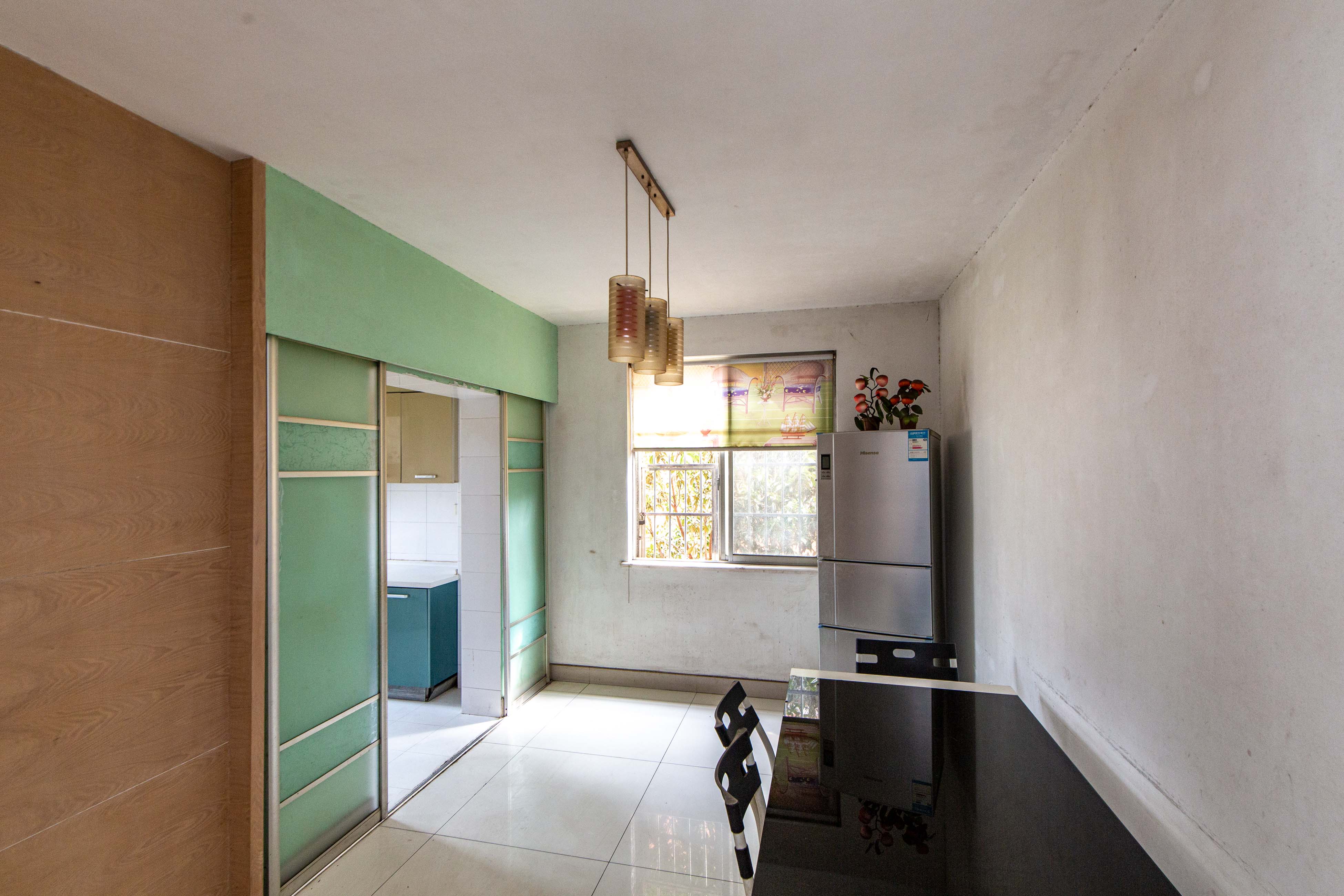 新星小区  3室2厅2卫    70.0万 新星小区  3室2厅2卫    70.0万客厅