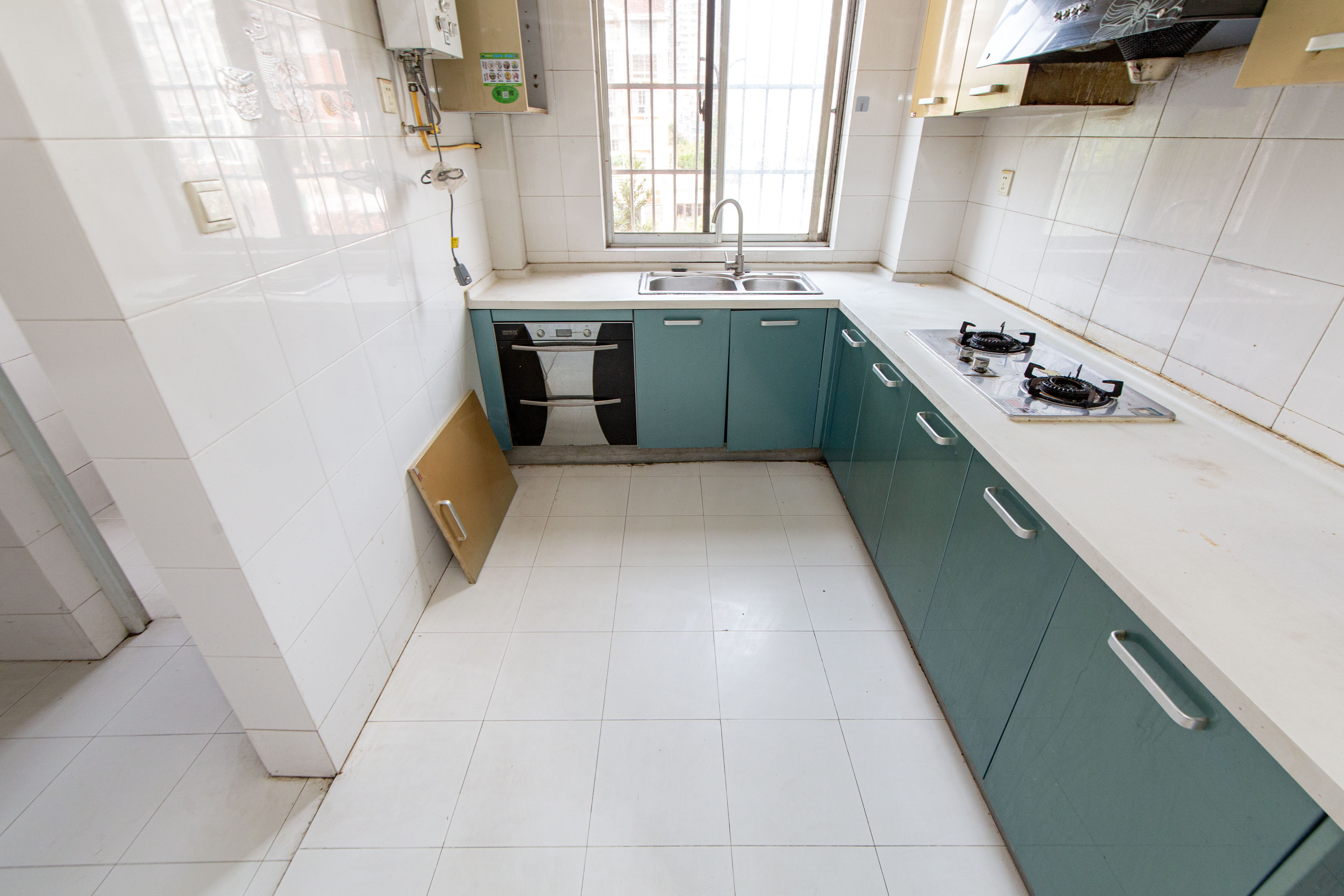 新星小区  3室2厅2卫    70.0万 新星小区  3室2厅2卫    70.0万厨房