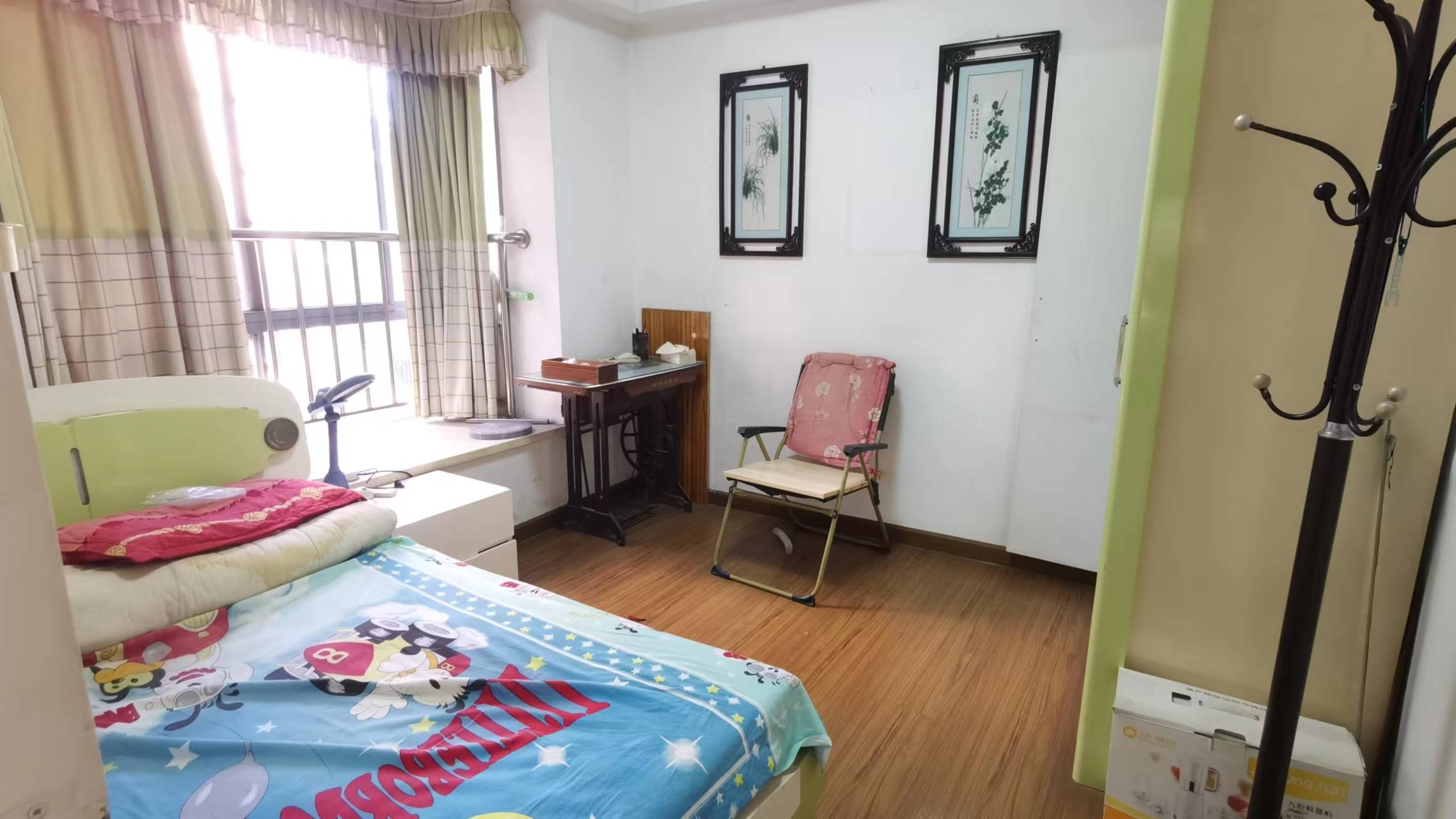 湘银二期世纪花园 4室2厅2卫 64.0万 湘银二期世纪花园 4室2厅2卫 64.0万室内图